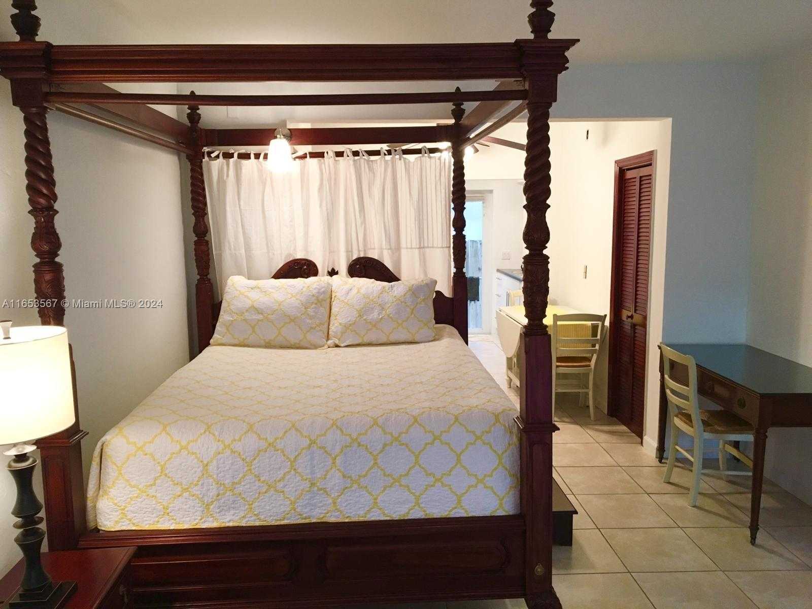 Small Image of 1228 PENNSYLVANIA AVE #3, Miami Beach Number 7