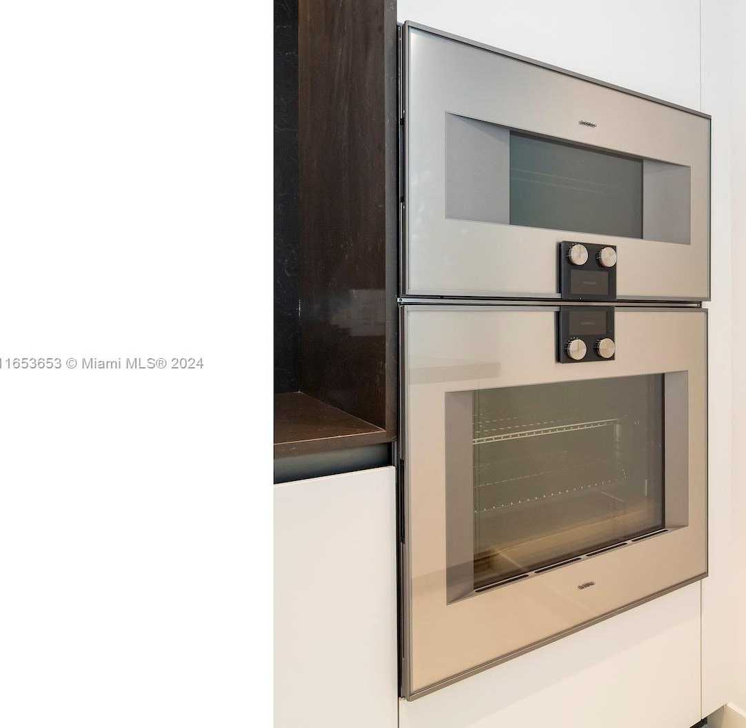 Small Image of 300 BISCAYNE BLVD WAY #902, Miami Number 16