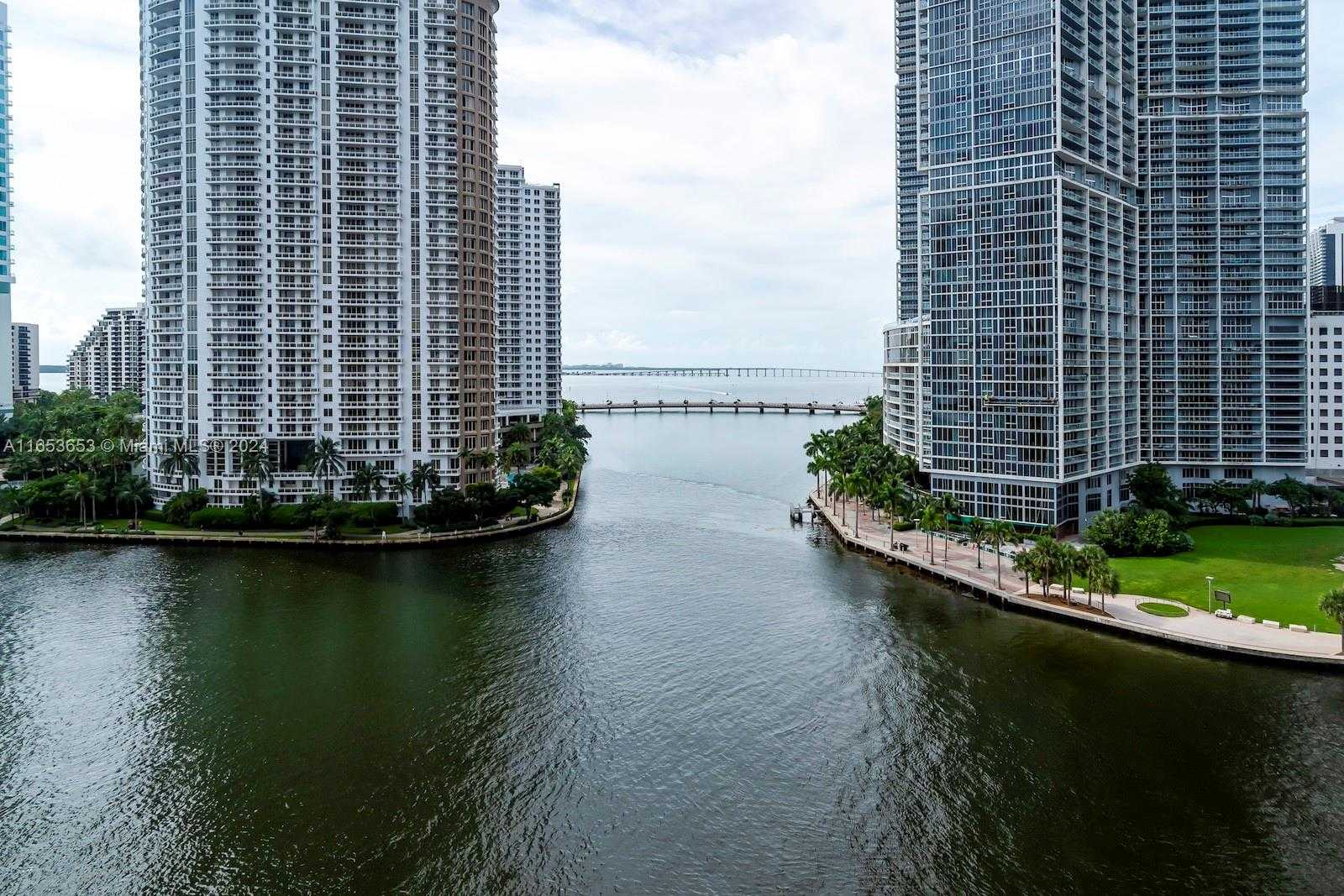 Small Image of 300 BISCAYNE BLVD WAY #902, Miami Number 5