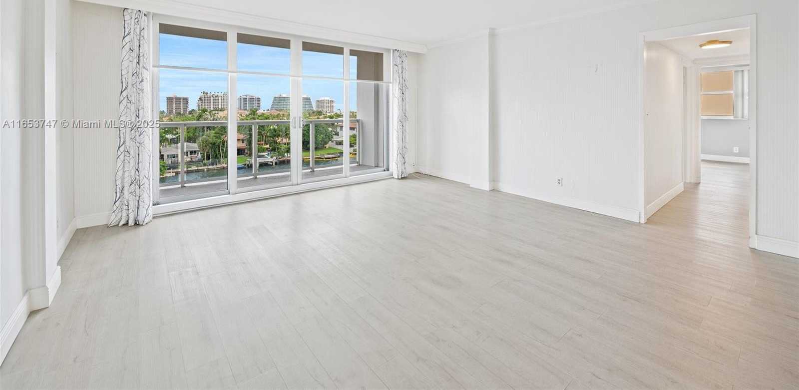 Small Image of 9381 EAST BAY HARBOR DR #603S, Bay Harbor Islands Number 14