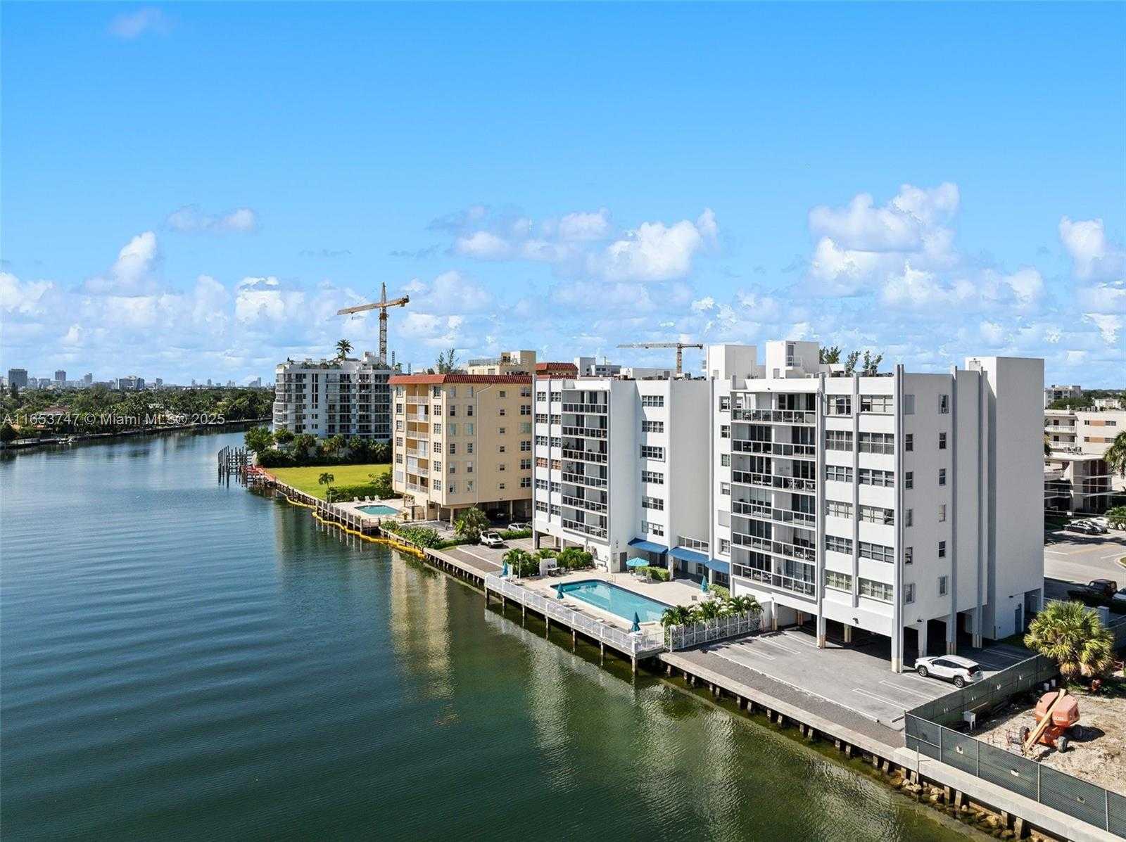Small Image of 9381 EAST BAY HARBOR DR #603S, Bay Harbor Islands Number 7