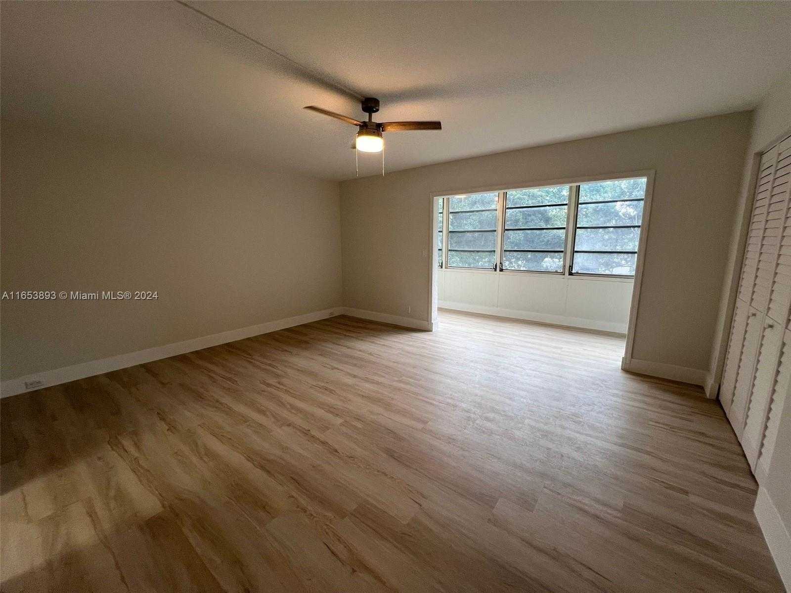 Small Image of 2002 GRANADA DR #J3, Coconut Creek Number 19
