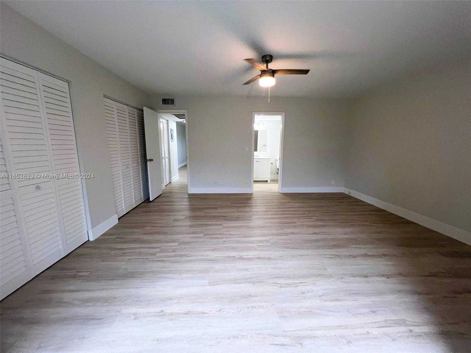 Small Image of 2002 GRANADA DR #J3, Coconut Creek Number 22