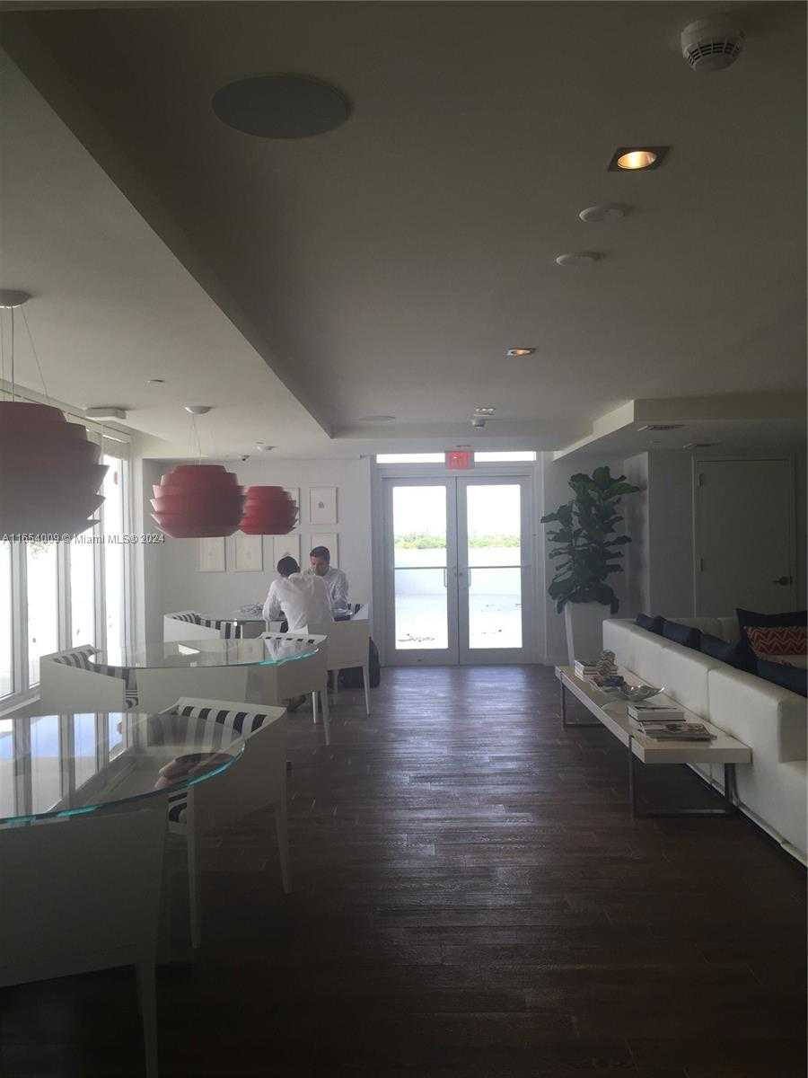 Small Image of 4250 BISCAYNE BLVD #1211, Miami Number 10