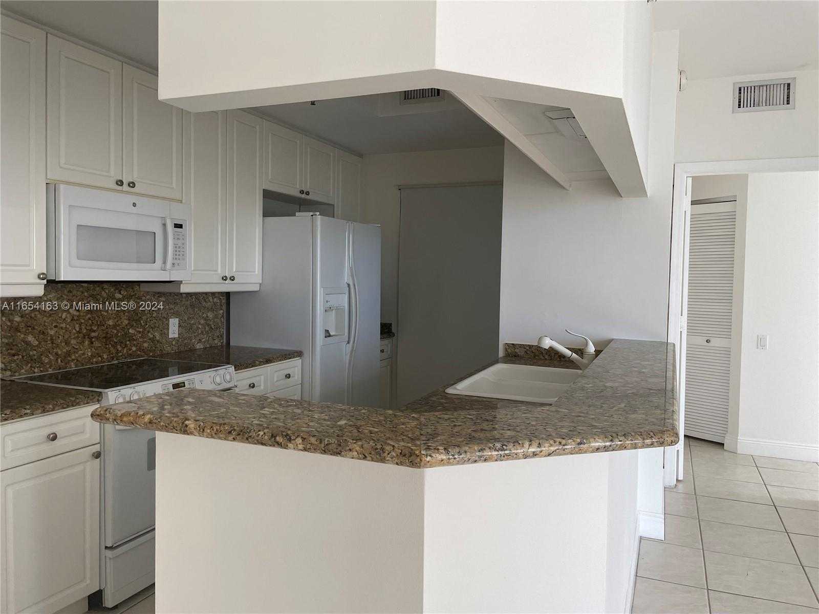 Small Image of 808 BRICKELL KEY DR #2003, Miami Number 11