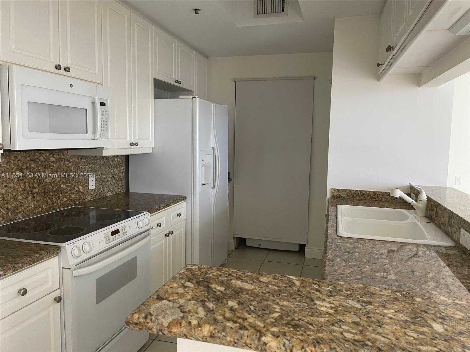 Small Image of 808 BRICKELL KEY DR #2003, Miami Number 12