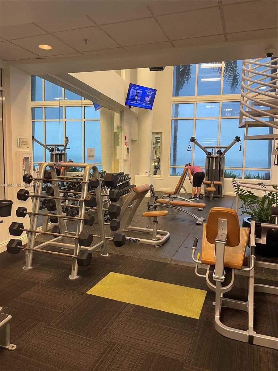 Small Image of 808 BRICKELL KEY DR #2003, Miami Number 19