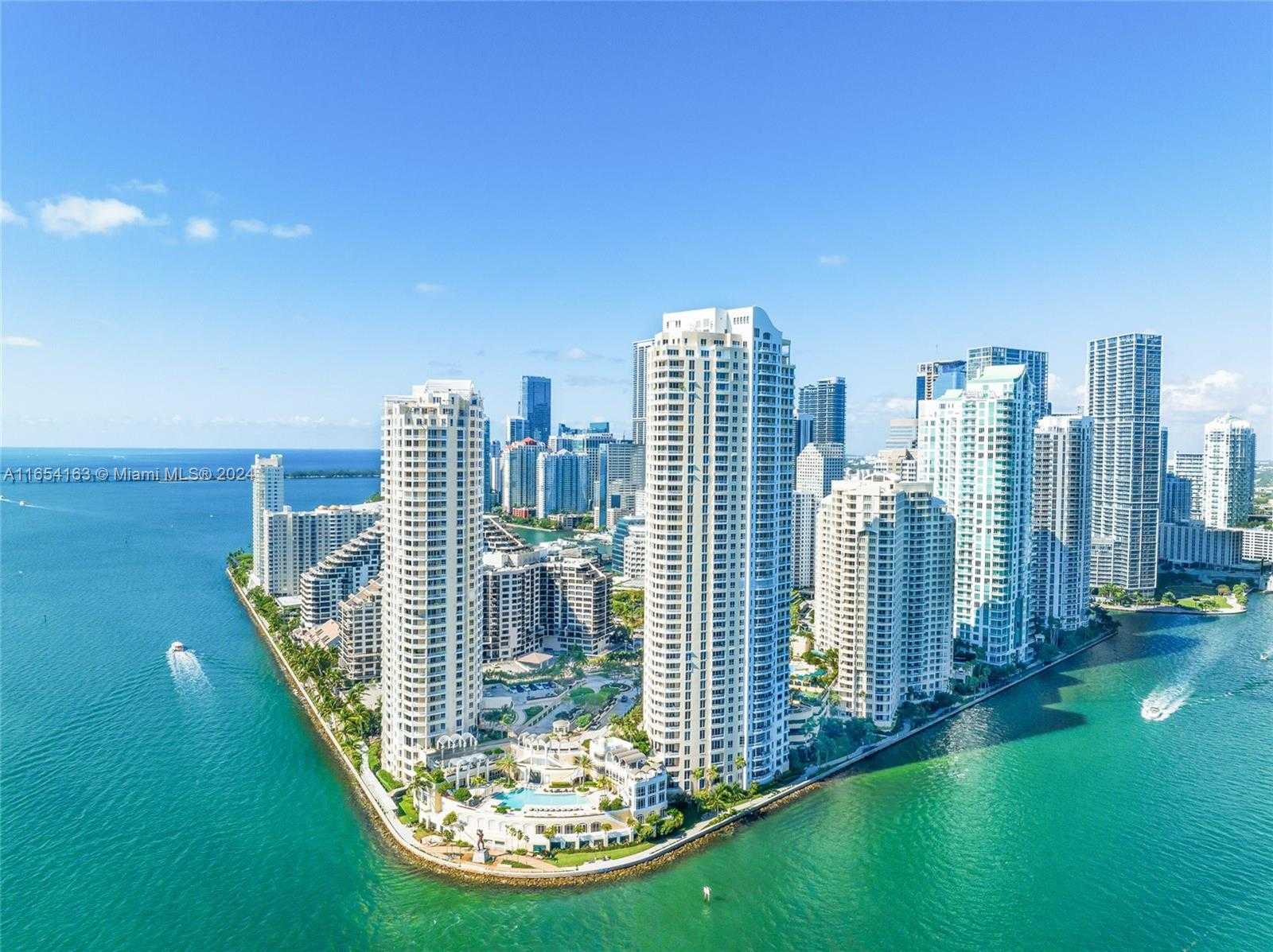 Small Image of 808 BRICKELL KEY DR #2003, Miami Number 4