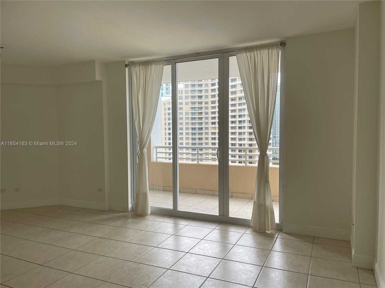 Small Image of 808 BRICKELL KEY DR #2003, Miami Number 8