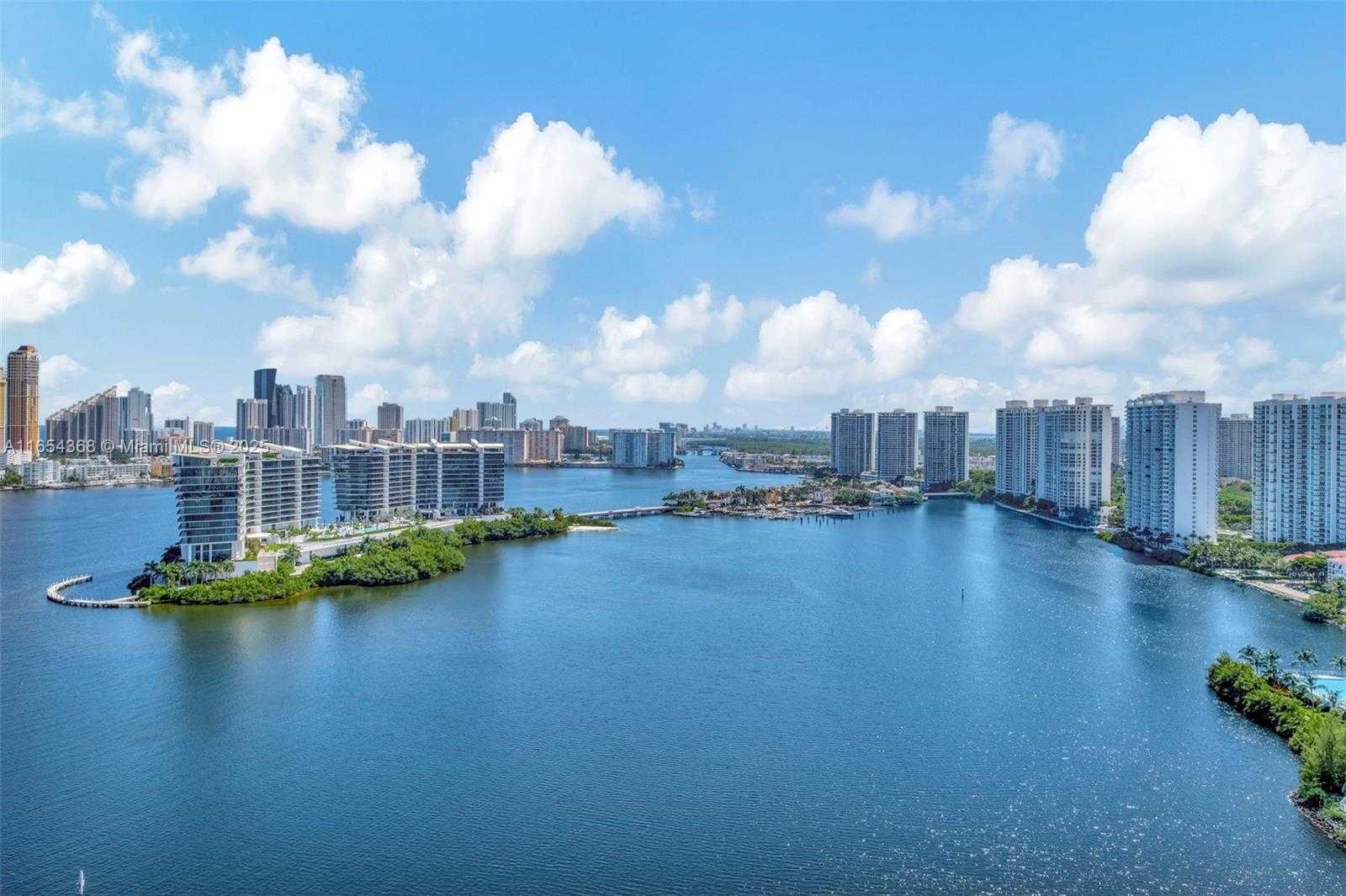 Small Image of 3370 HIDDEN BAY DR #2708, Aventura Number 12