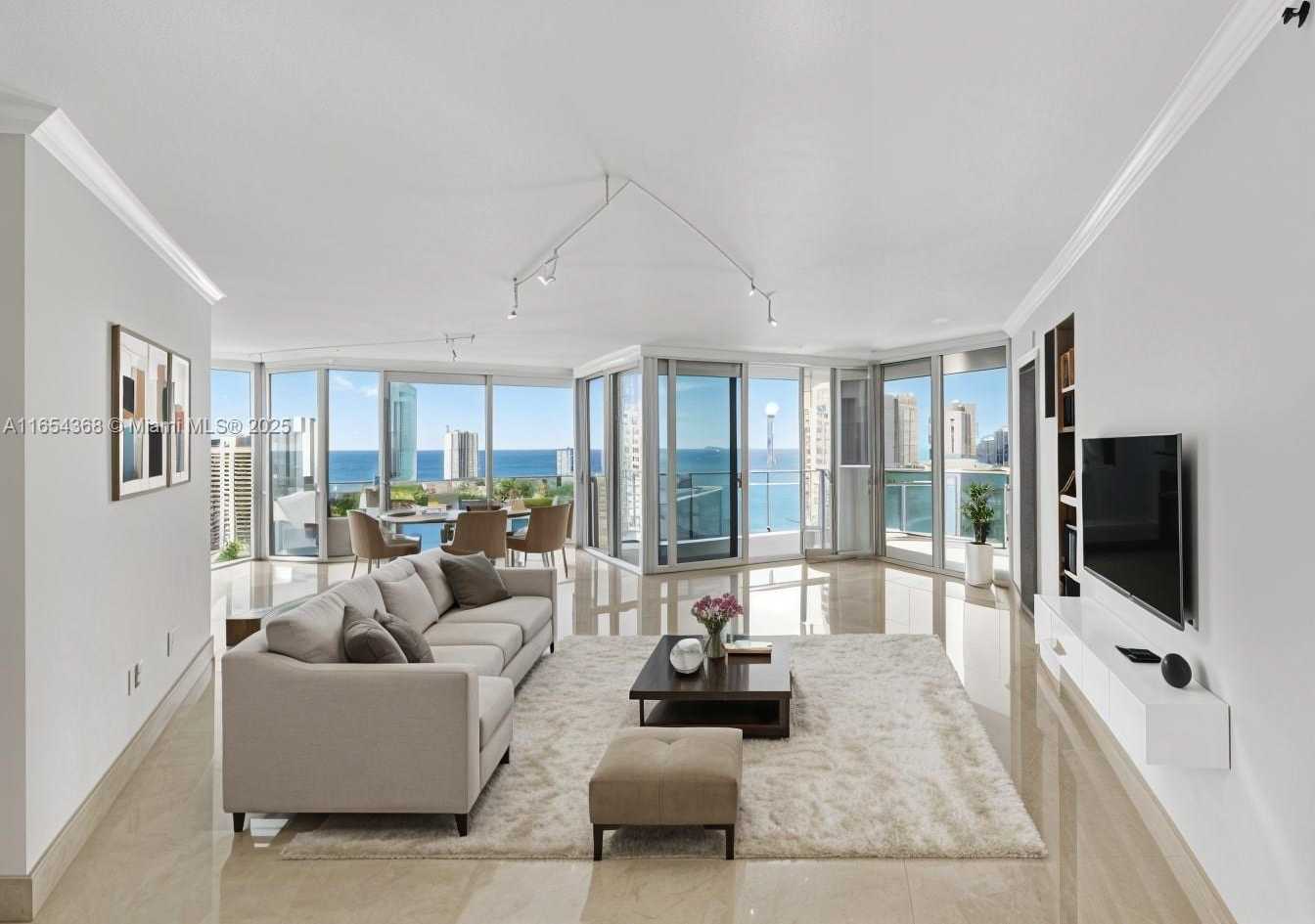 Small Image of 3370 HIDDEN BAY DR #2708, Aventura Number 2
