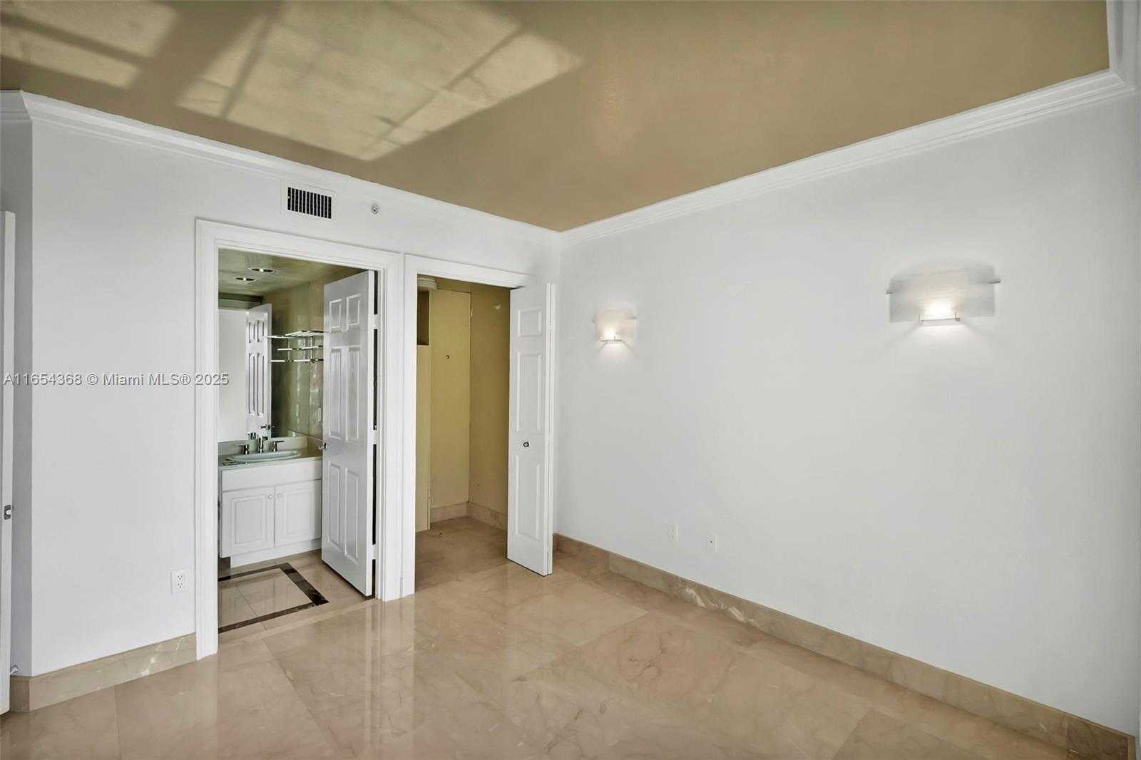 Small Image of 3370 HIDDEN BAY DR #2708, Aventura Number 35