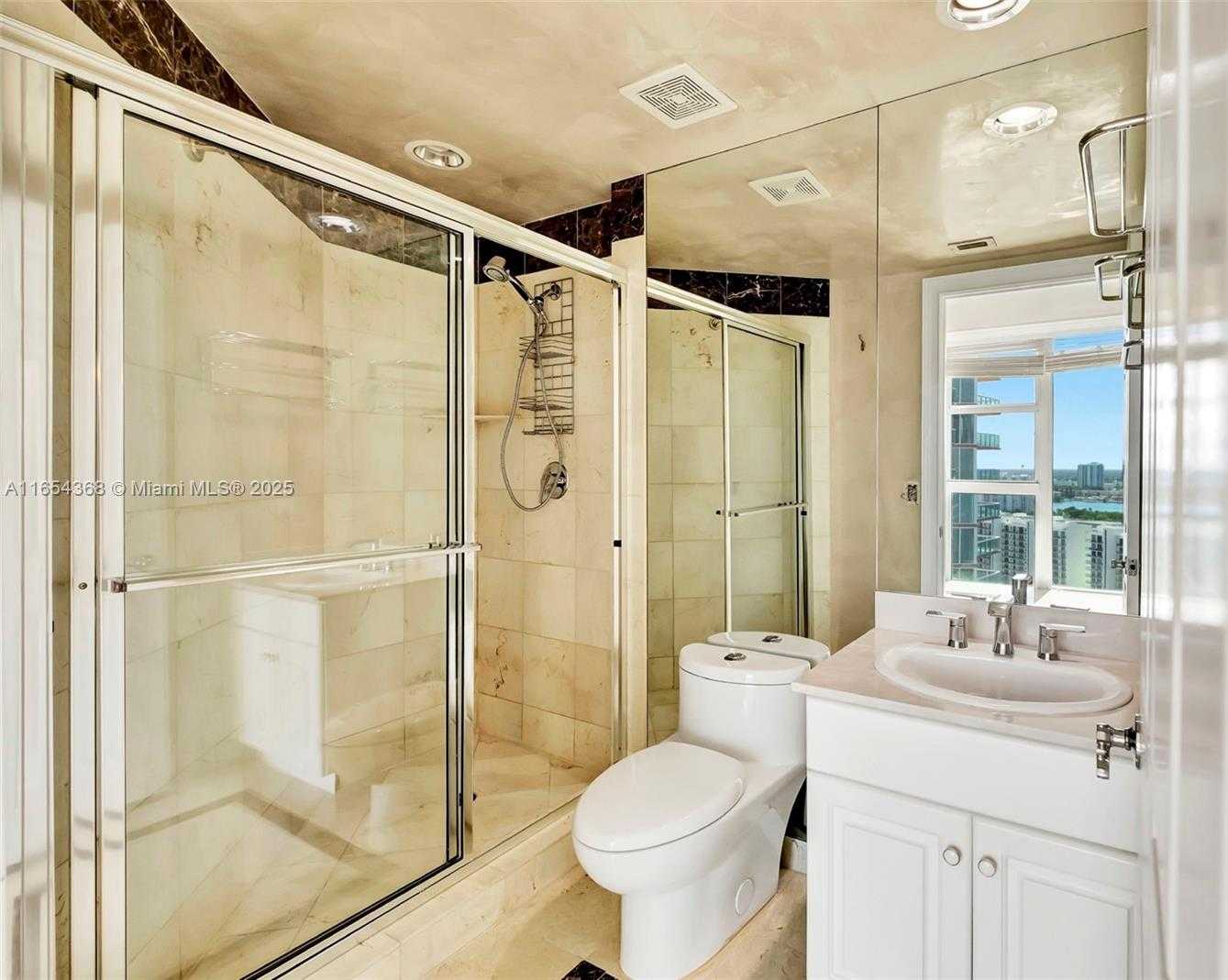 Small Image of 3370 HIDDEN BAY DR #2708, Aventura Number 36