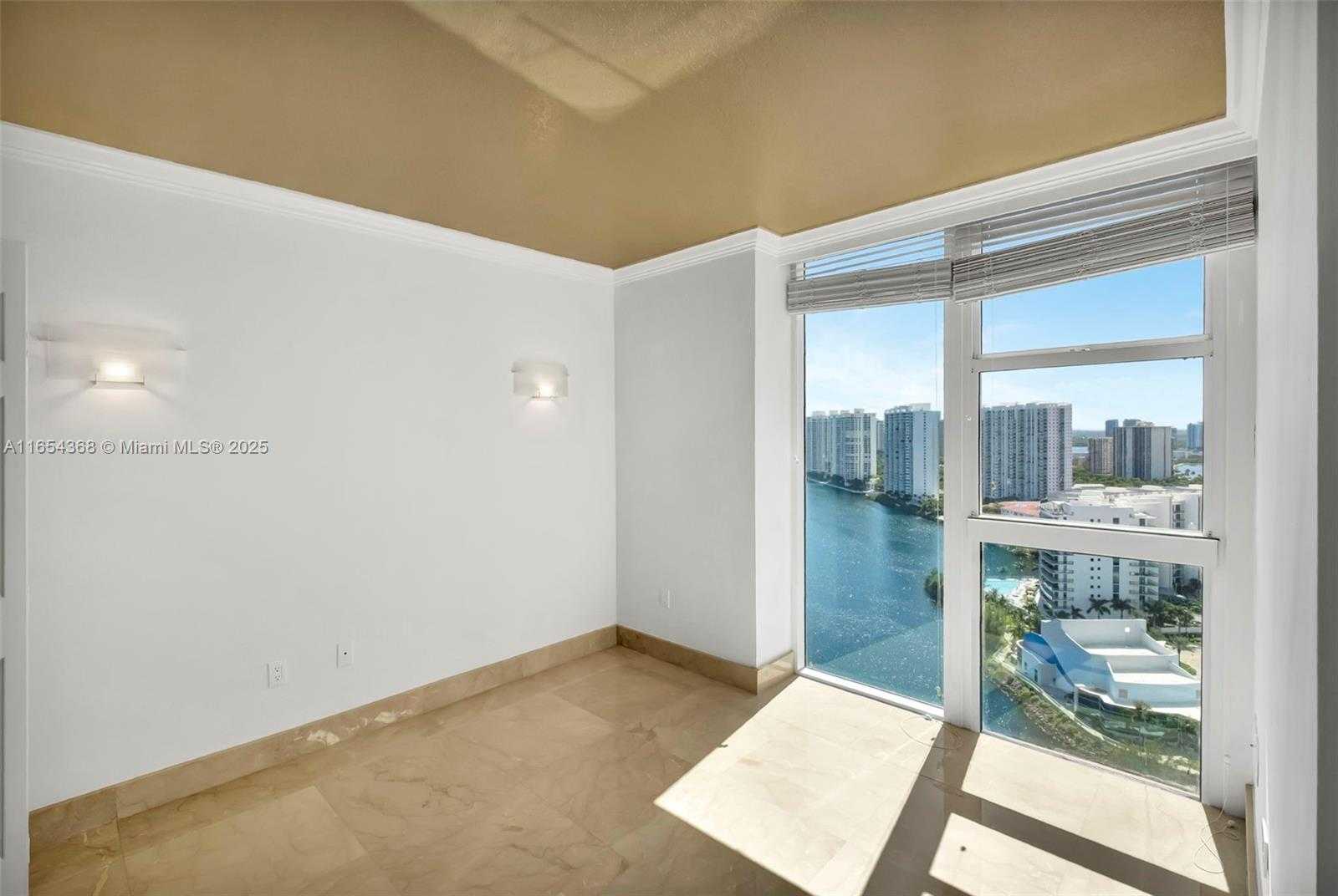 Small Image of 3370 HIDDEN BAY DR #2708, Aventura Number 40