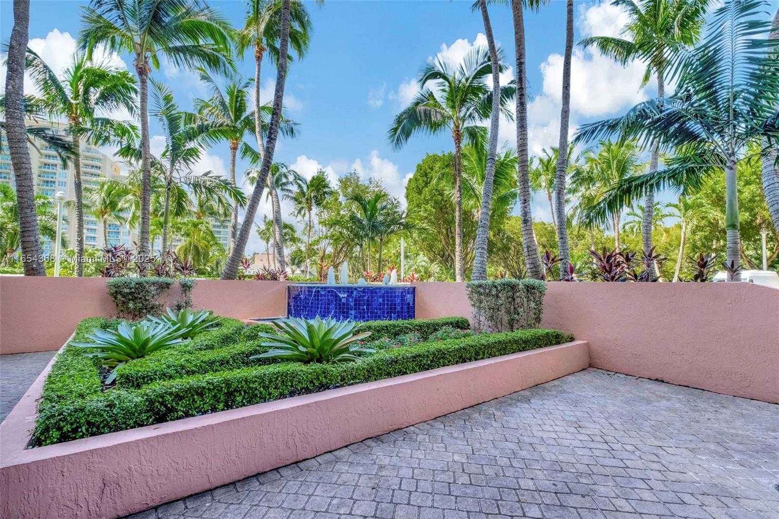 Small Image of 3370 HIDDEN BAY DR #2708, Aventura Number 47