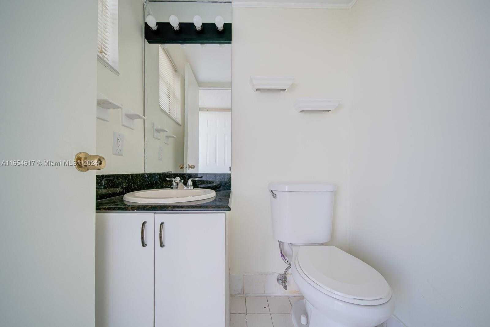 Small Image of 2903 NORTH MIAMI BEACH BLVD #1006, North Miami Beach Number 14