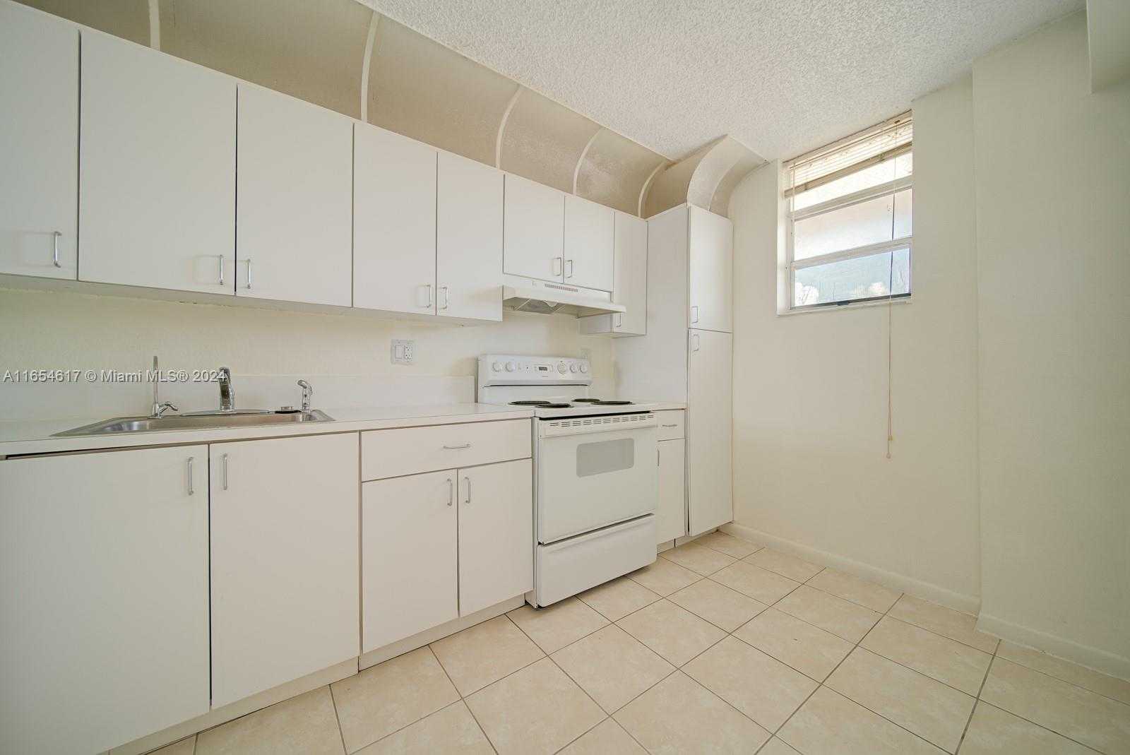 Small Image of 2903 NORTH MIAMI BEACH BLVD #1006, North Miami Beach Number 15