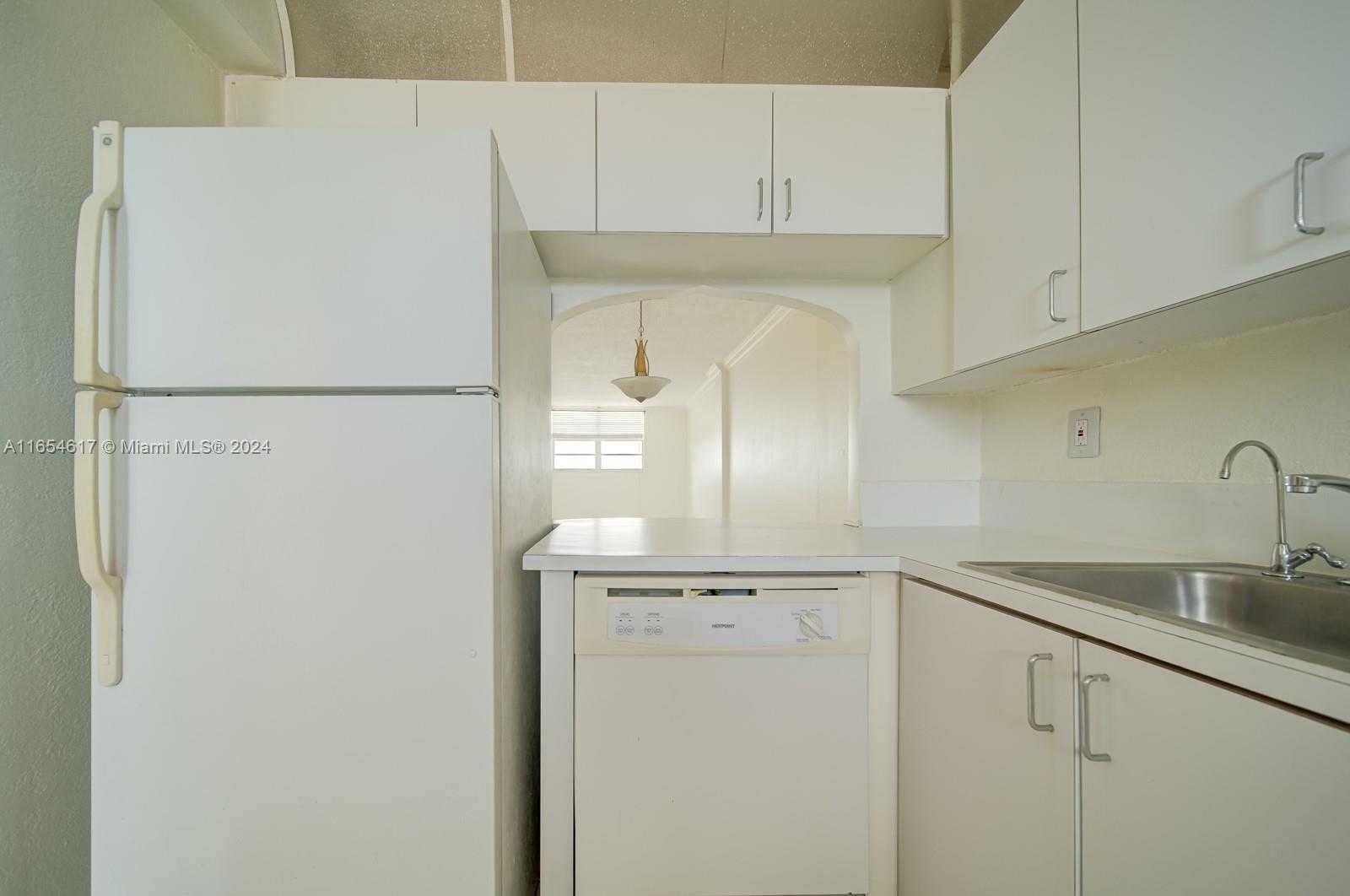 Small Image of 2903 NORTH MIAMI BEACH BLVD #1006, North Miami Beach Number 17