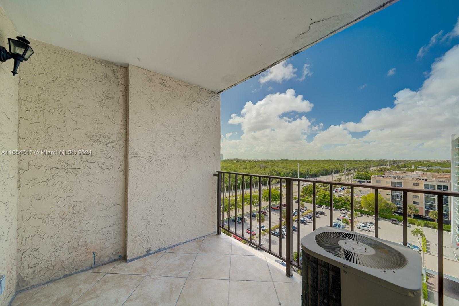 Small Image of 2903 NORTH MIAMI BEACH BLVD #1006, North Miami Beach Number 19