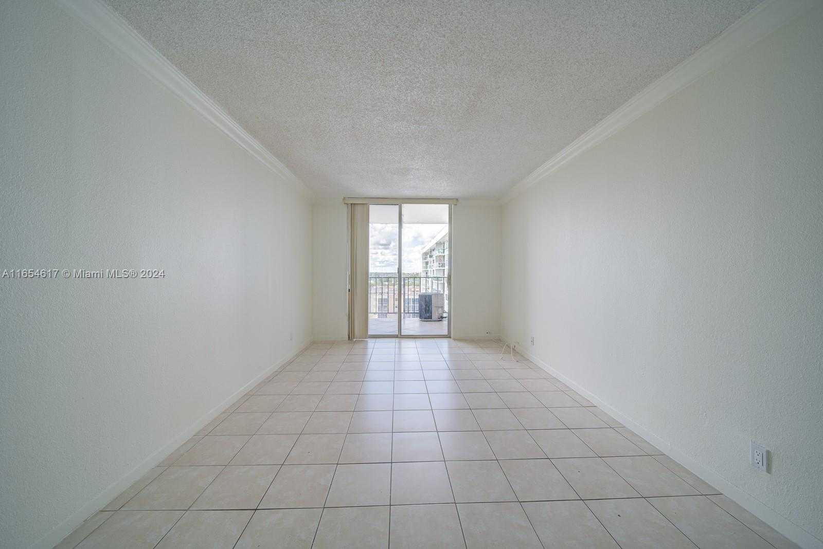 Small Image of 2903 NORTH MIAMI BEACH BLVD #1006, North Miami Beach Number 2