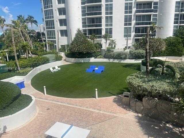 Small Image of 18001 COLLING AVE #1117, Sunny Isles Beach Number 14