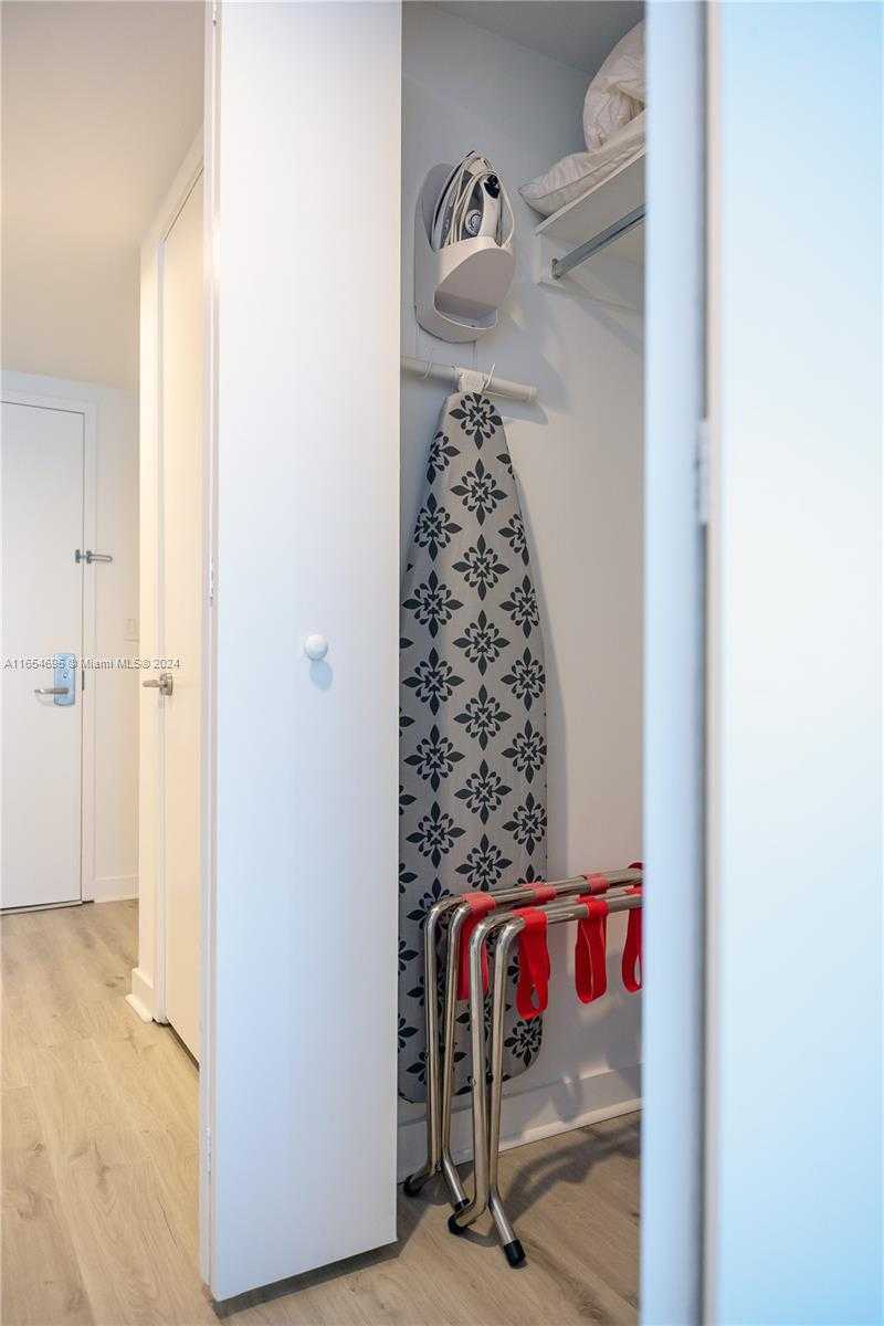 Small Image of 2602 EAST HALLANDALE BEACH BLVD #R2704, Hallandale Beach Number 18