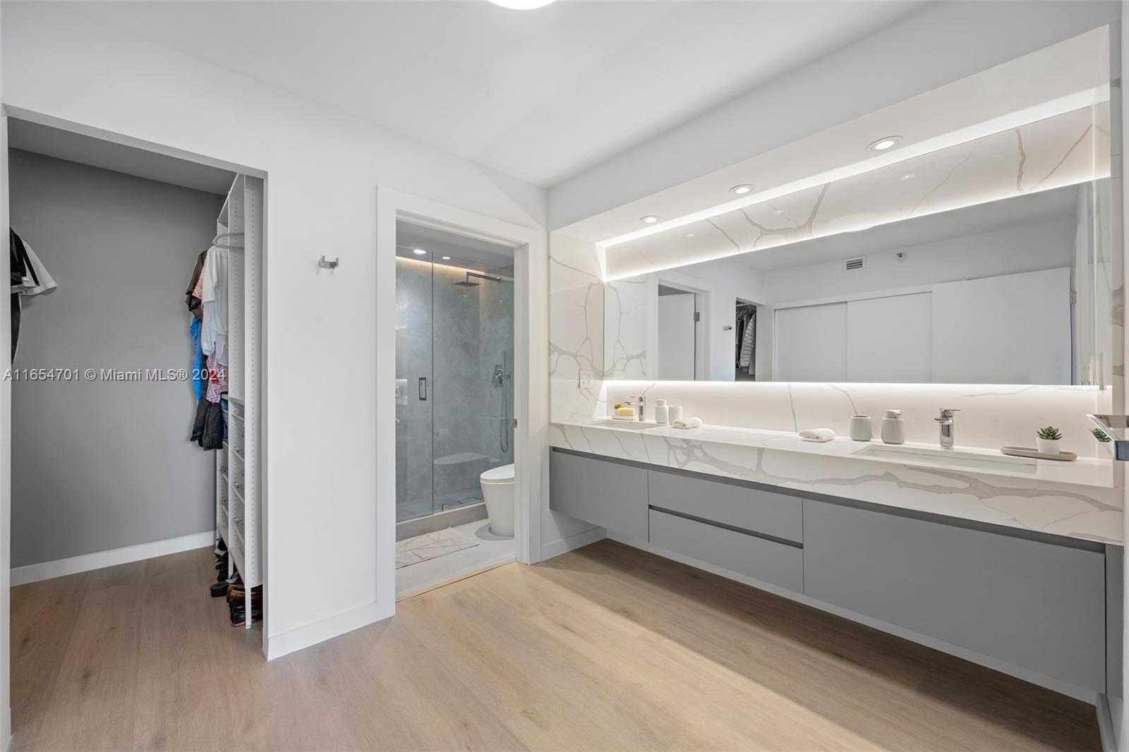 Small Image of 20505 EAST COUNTRY CLUB DR #231, Aventura Number 14