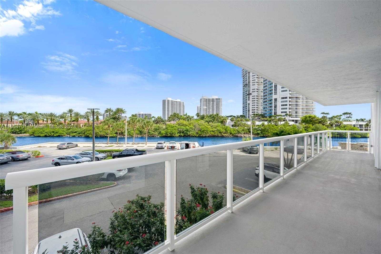 Small Image of 20505 EAST COUNTRY CLUB DR #231, Aventura Number 23