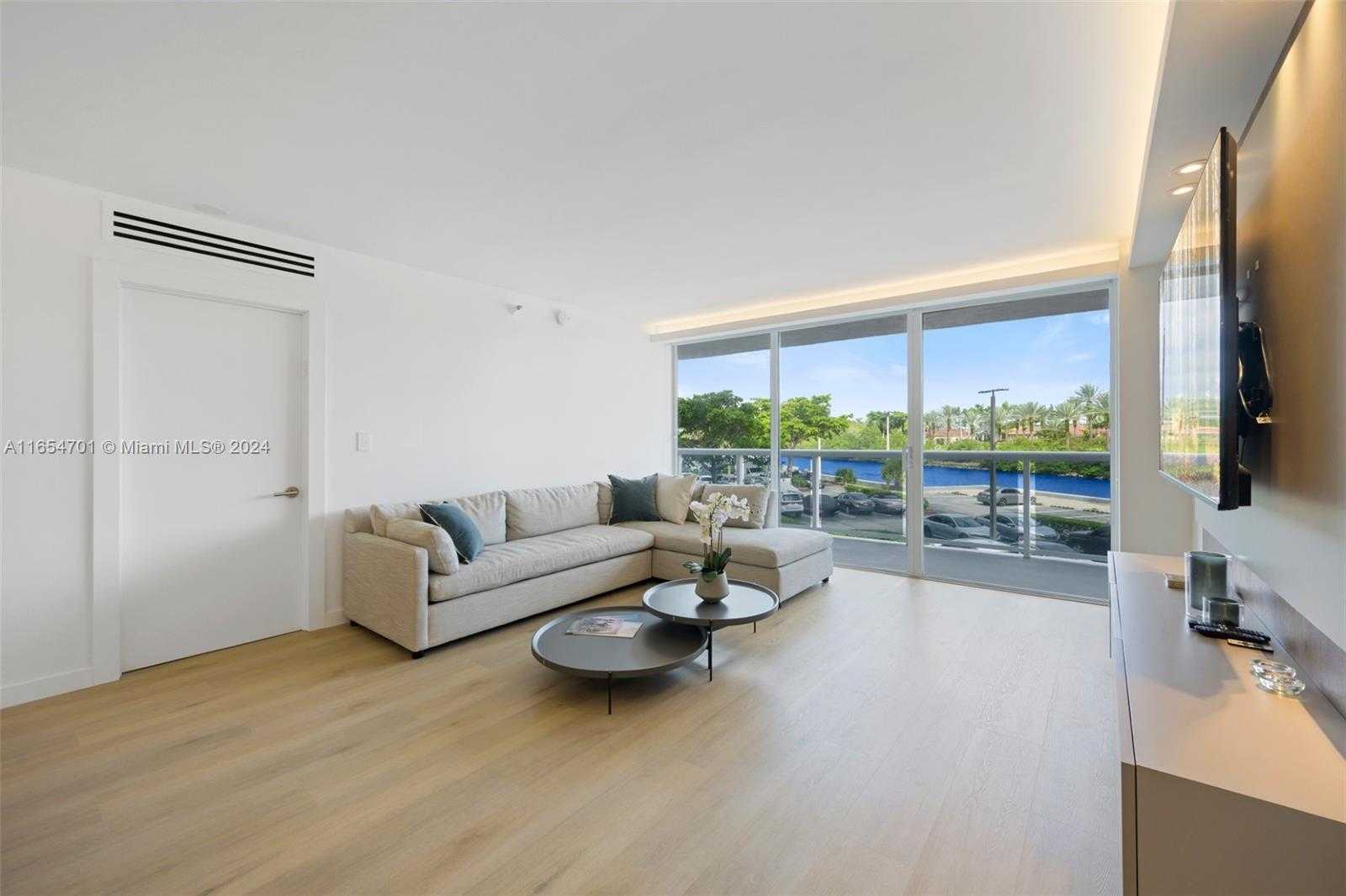 Small Image of 20505 EAST COUNTRY CLUB DR #231, Aventura Number 7