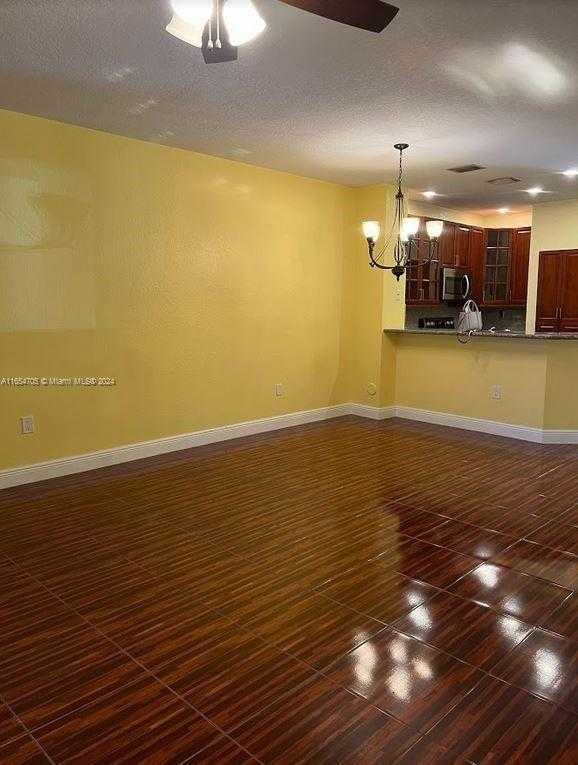 Small Image of 6407 CATALINA LN #6407, Tamarac Number 5