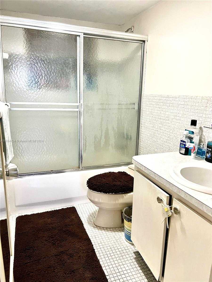 Small Image of 12590 NORTH EAST 16TH AVE #210, North Miami Number 23