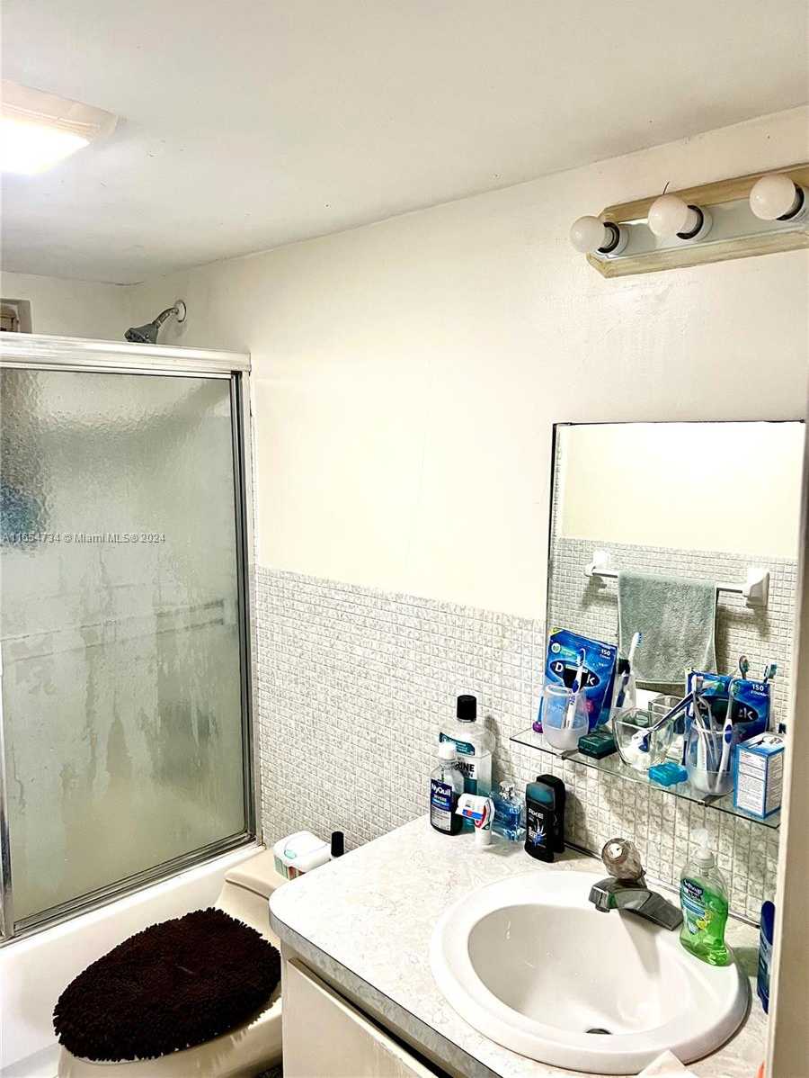 Small Image of 12590 NORTH EAST 16TH AVE #210, North Miami Number 25