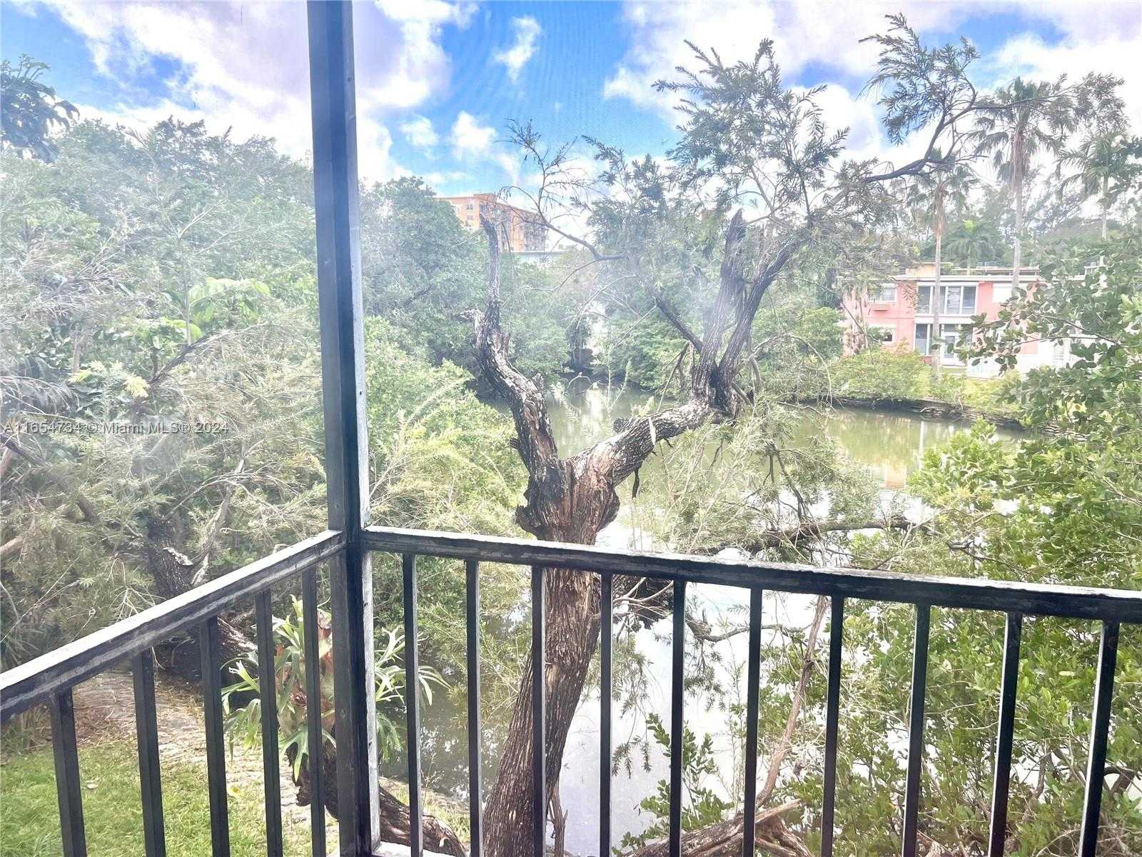 Small Image of 12590 NORTH EAST 16TH AVE #210, North Miami Number 7