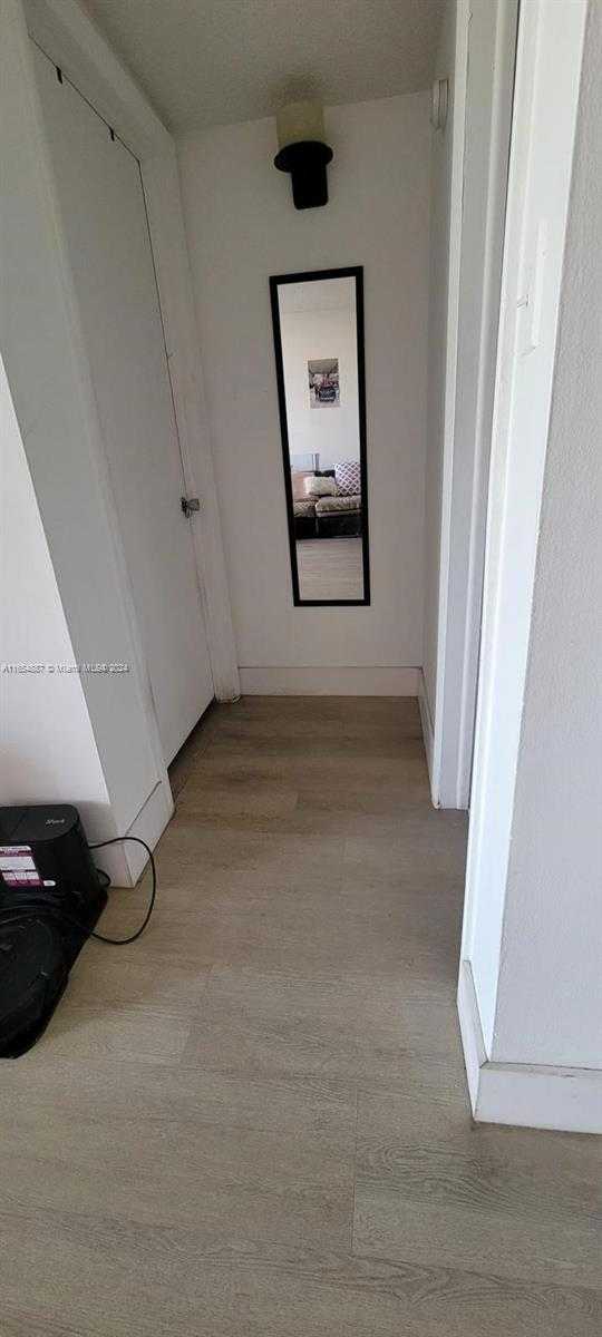 Small Image of 6960 MIAMI GARDENS DR #2-525, Hialeah Number 15