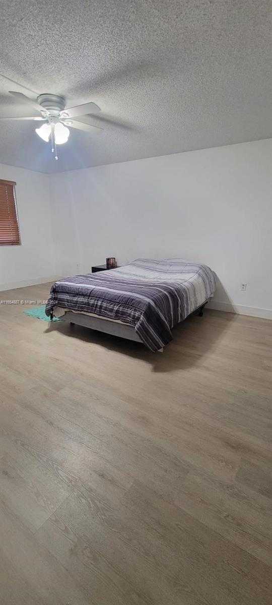 Small Image of 6960 MIAMI GARDENS DR #2-525, Hialeah Number 20