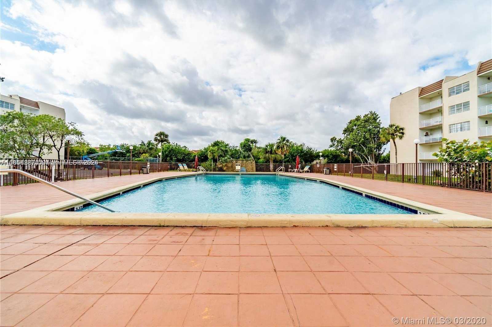 Small Image of 6960 MIAMI GARDENS DR #2-525, Hialeah Number 3