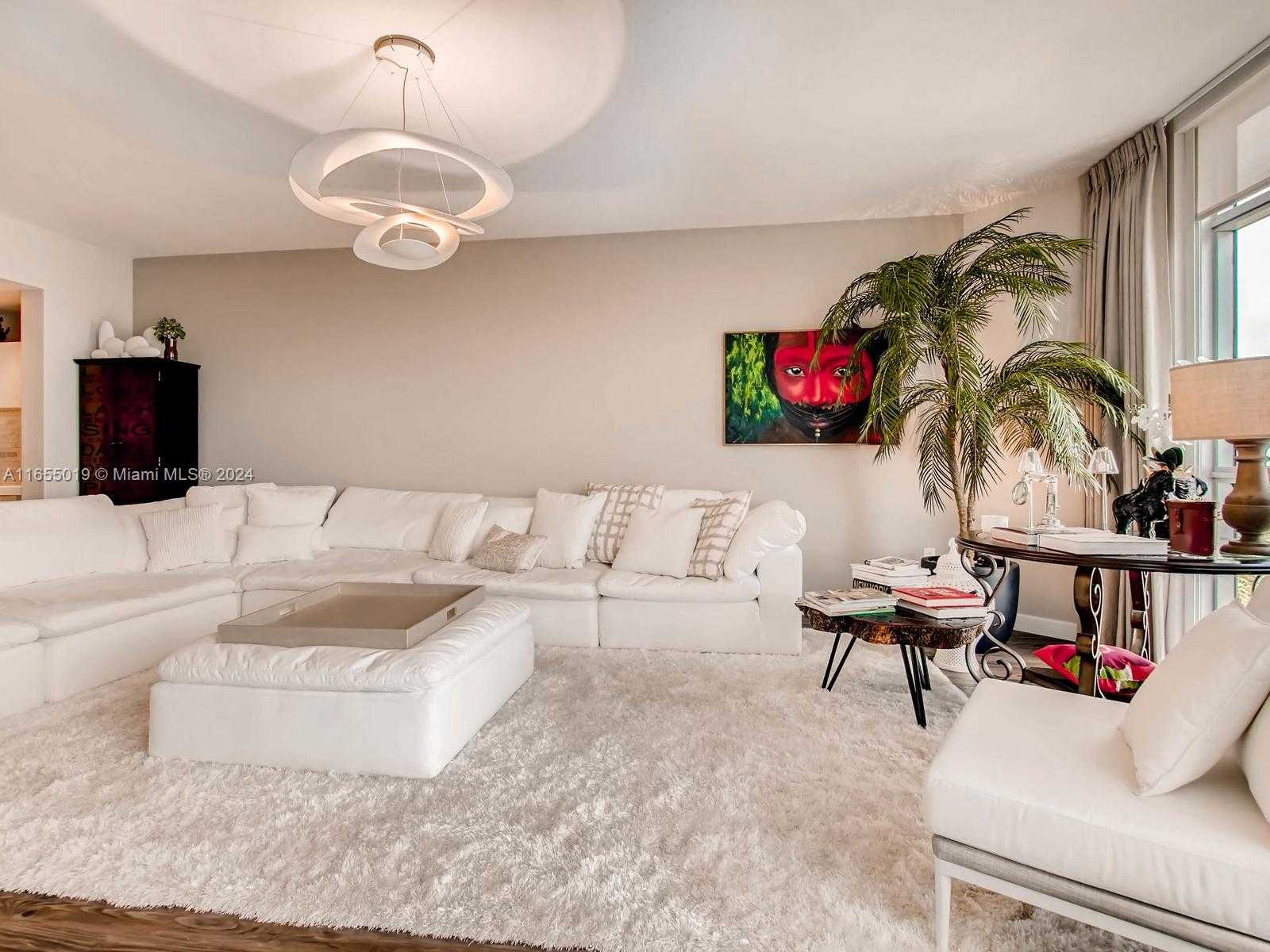 Small Image of 17301 BISCAYNE BLVD #2306, North Miami Beach Number 9