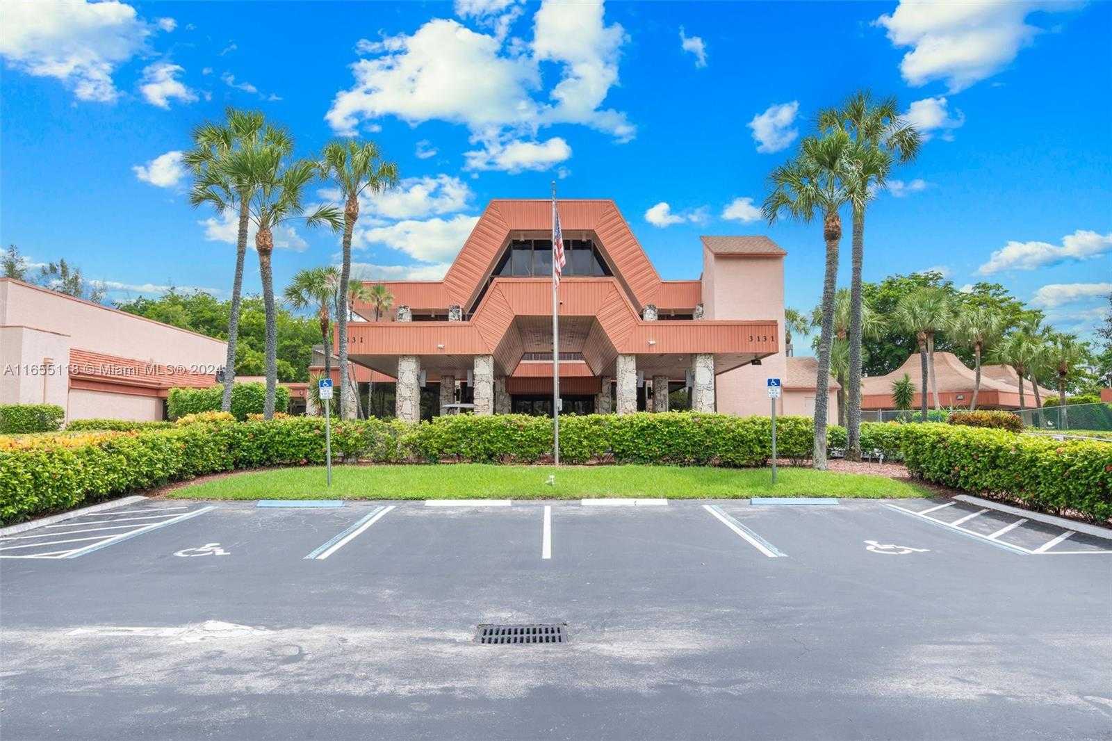 Small Image of 3210 HOLIDAY SPRINGS BLVD #2-309, Margate Number 22