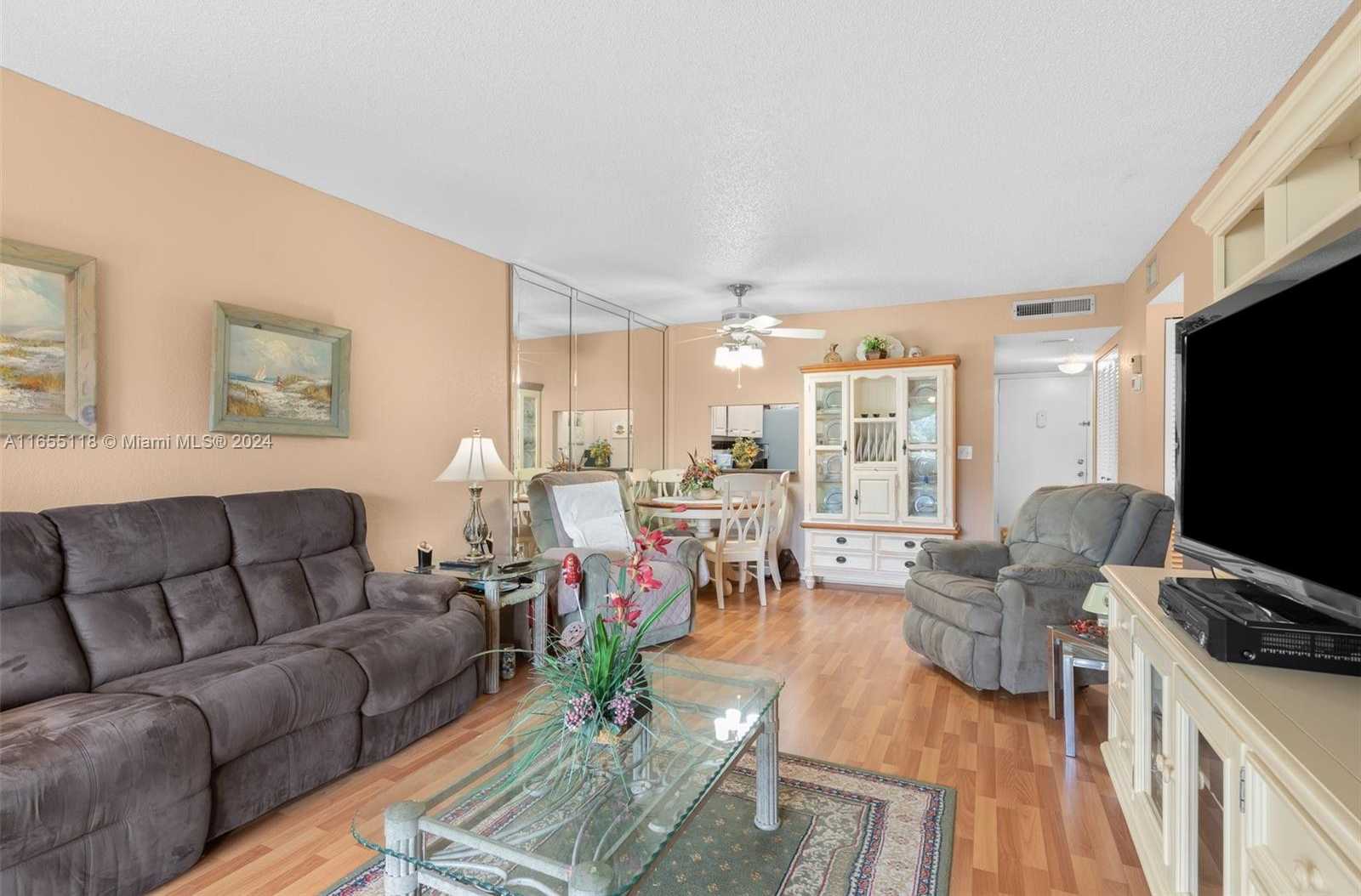 Small Image of 3210 HOLIDAY SPRINGS BLVD #2-309, Margate Number 8