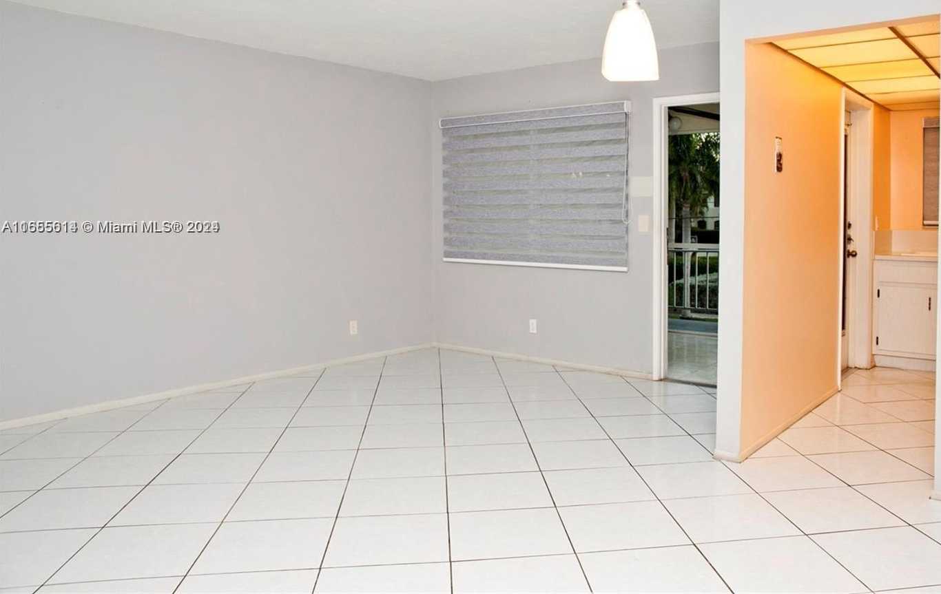 Small Image of 300 LAYNE BLVD #215, Hallandale Beach Number 2
