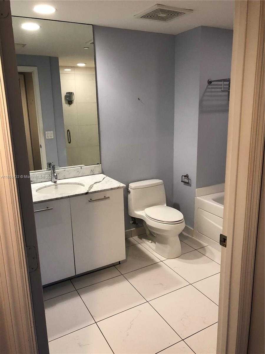 Small Image of 55 SOUTH EAST 6TH ST #2904, Miami Number 13