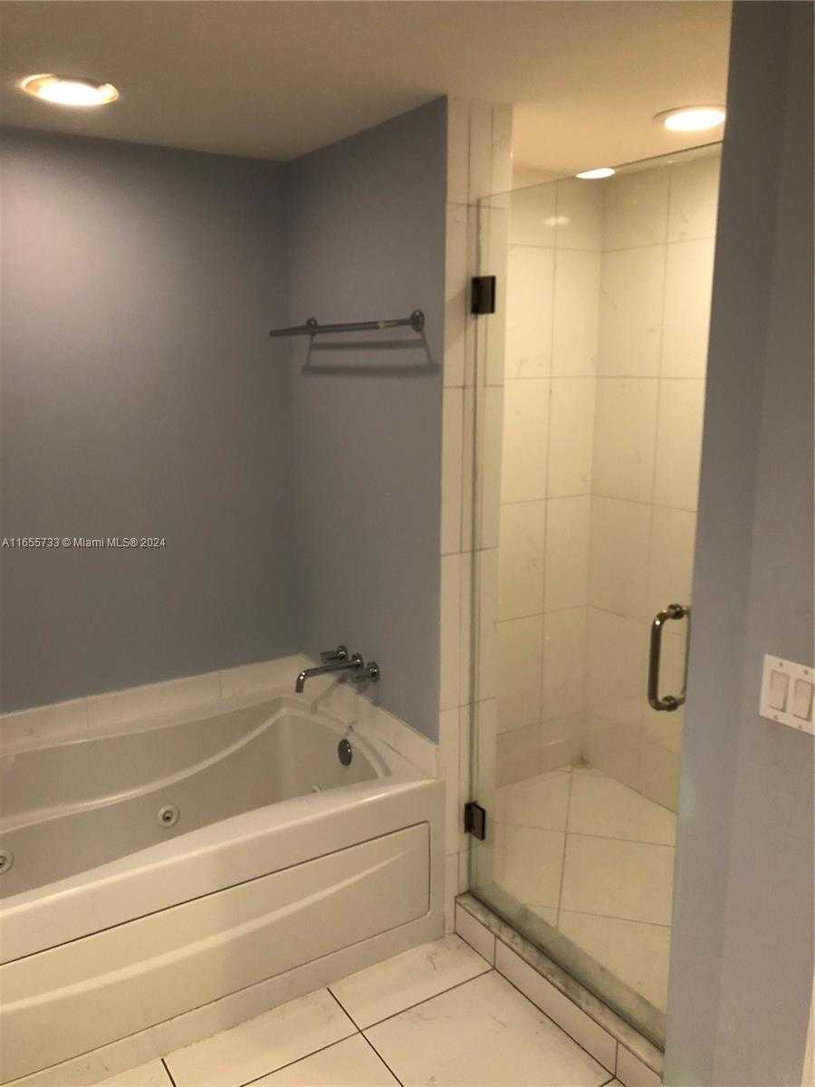 Small Image of 55 SOUTH EAST 6TH ST #2904, Miami Number 14