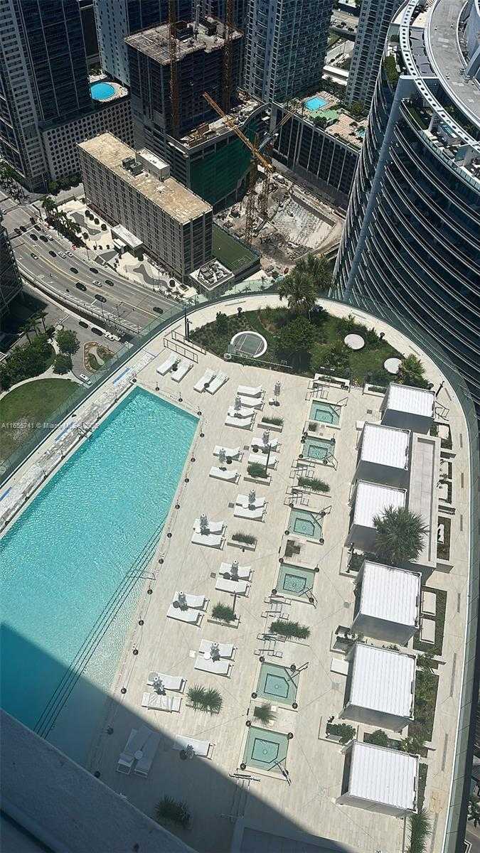 Small Image of 300 BISCAYNE BLVD WAY #1909, Miami Number 20