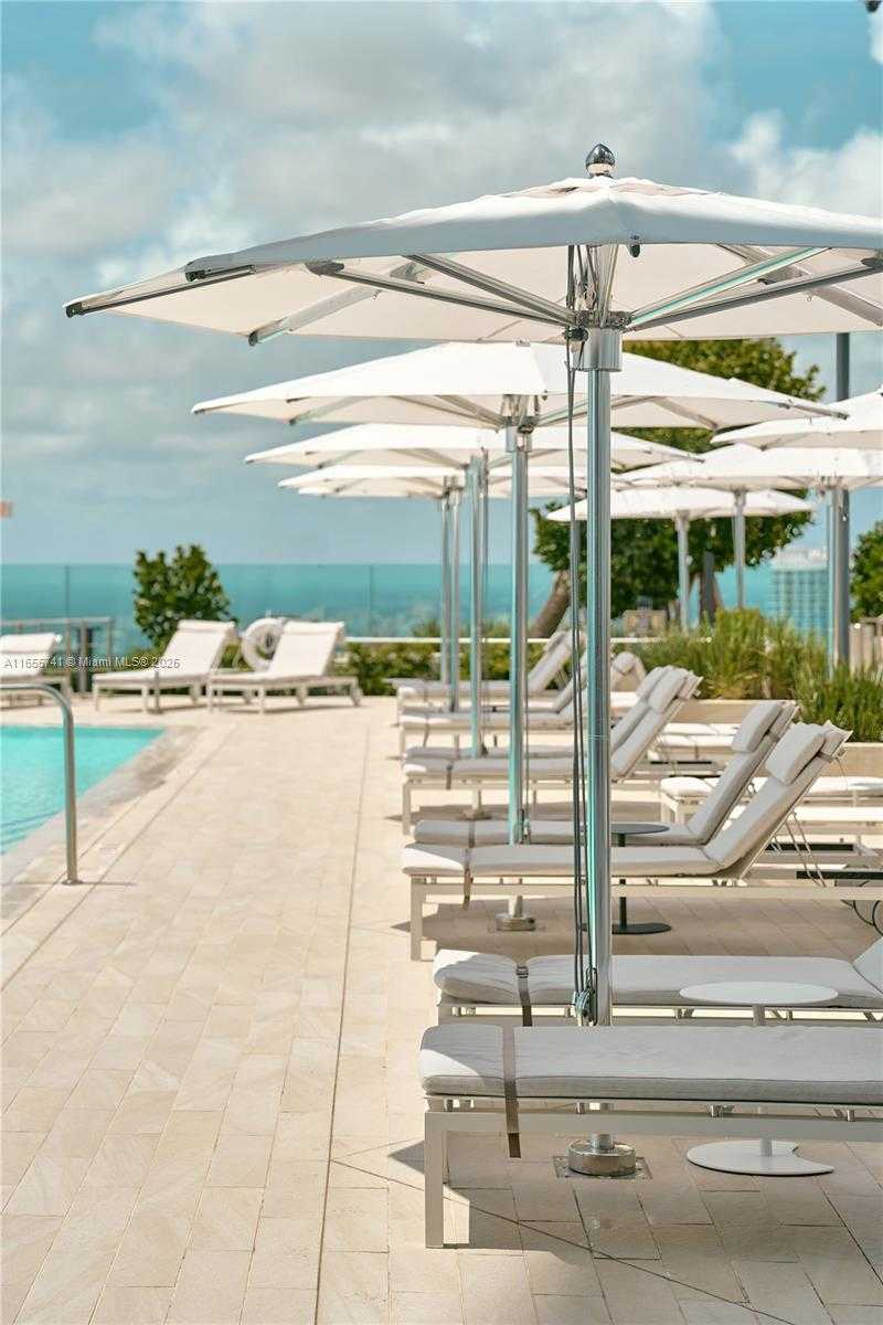 Small Image of 300 BISCAYNE BLVD WAY #1909, Miami Number 24