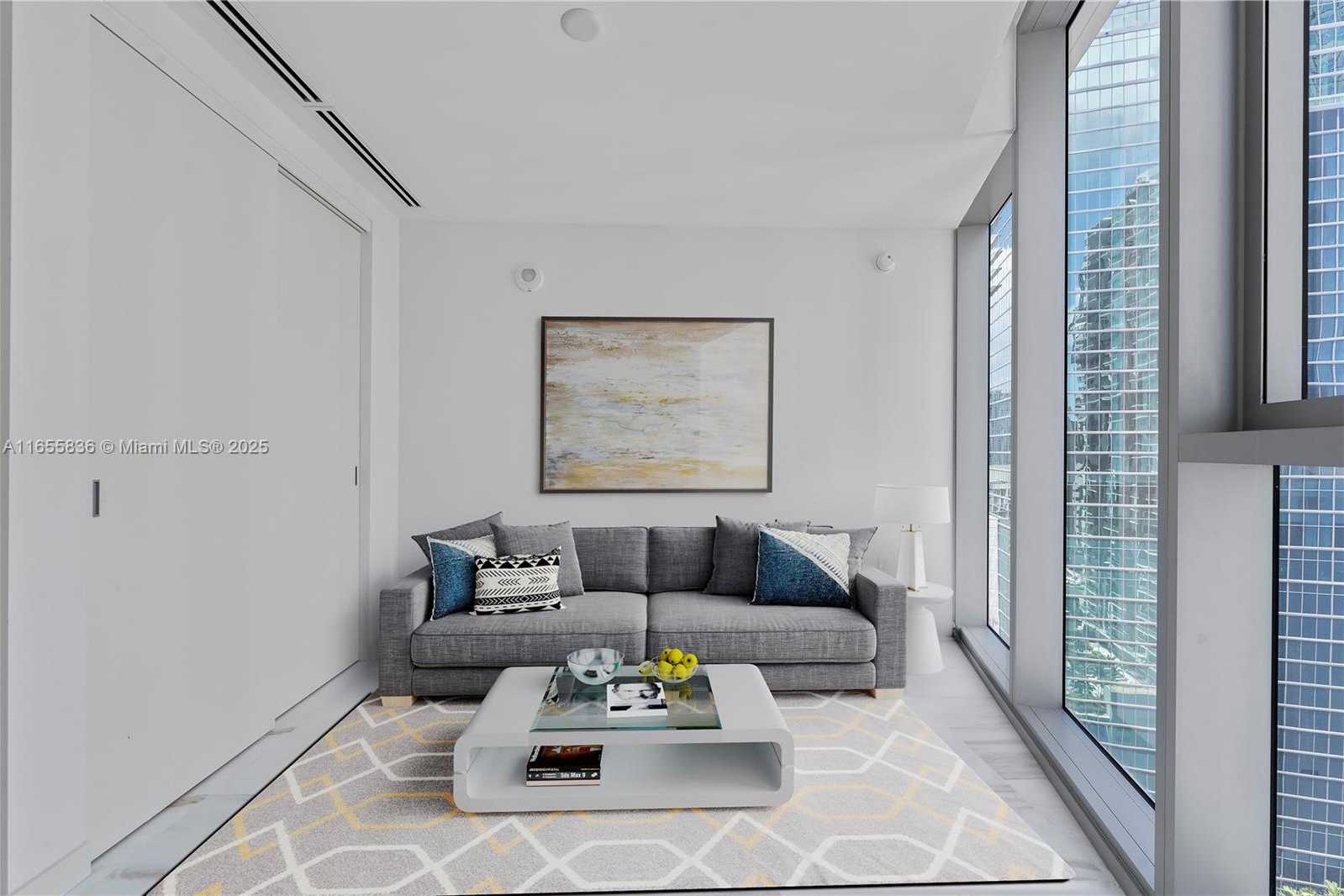 Small Image of 300 BISCAYNE BLVD WAY #2702, Miami Number 32