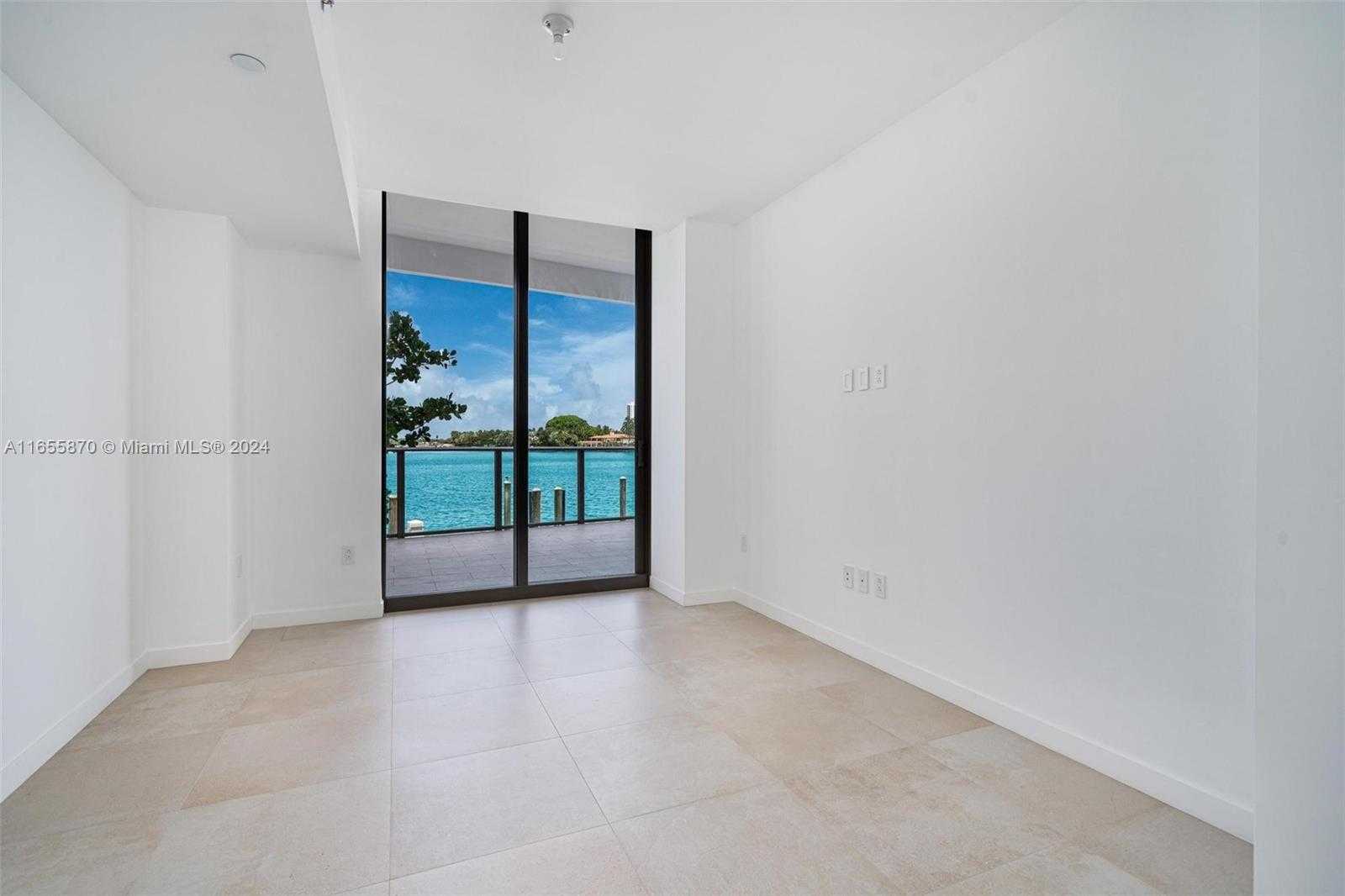 Small Image of 1135 103 ST #202, Bay Harbor Islands Number 27