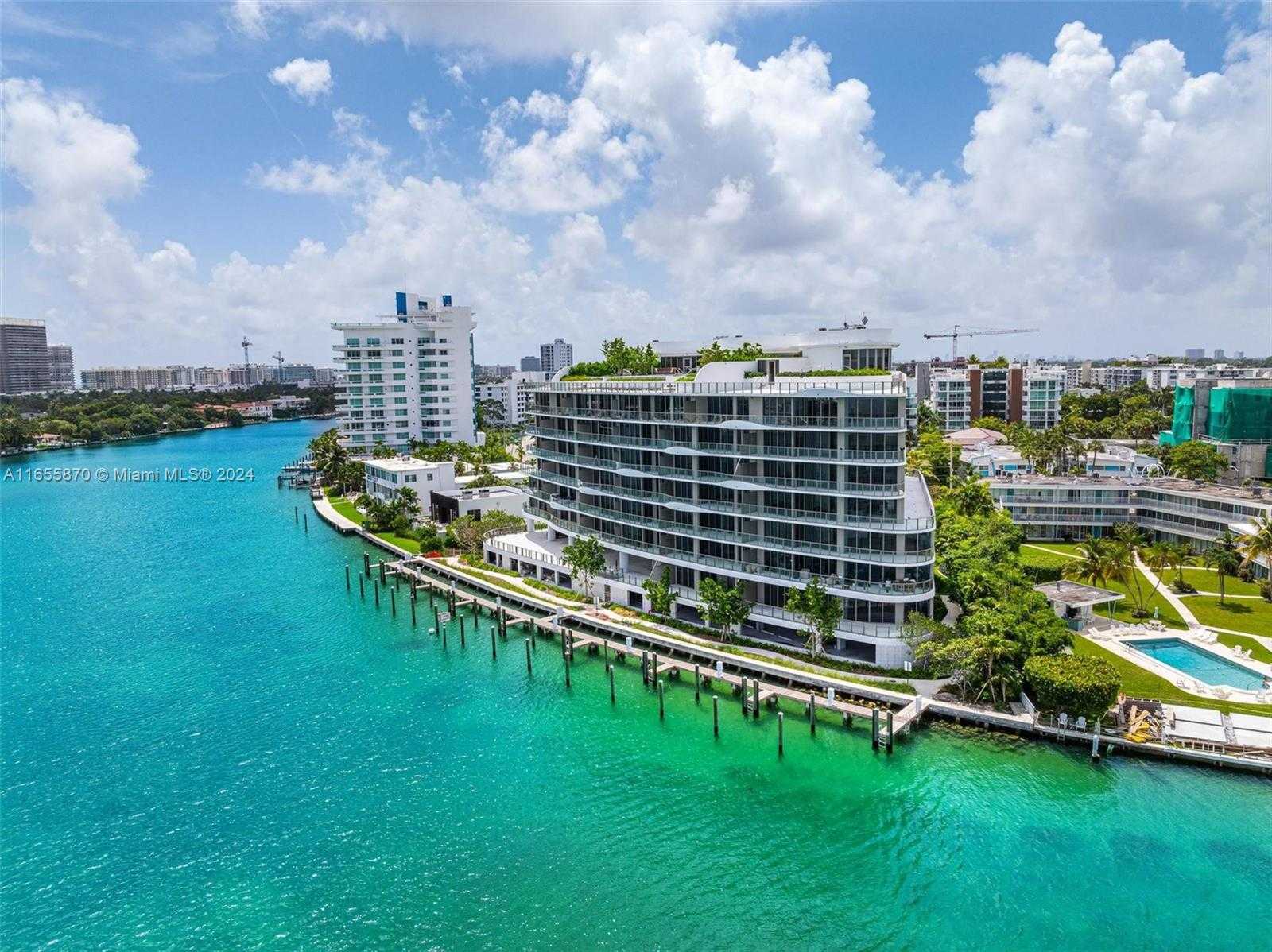 Small Image of 1135 103 ST #202, Bay Harbor Islands Number 32