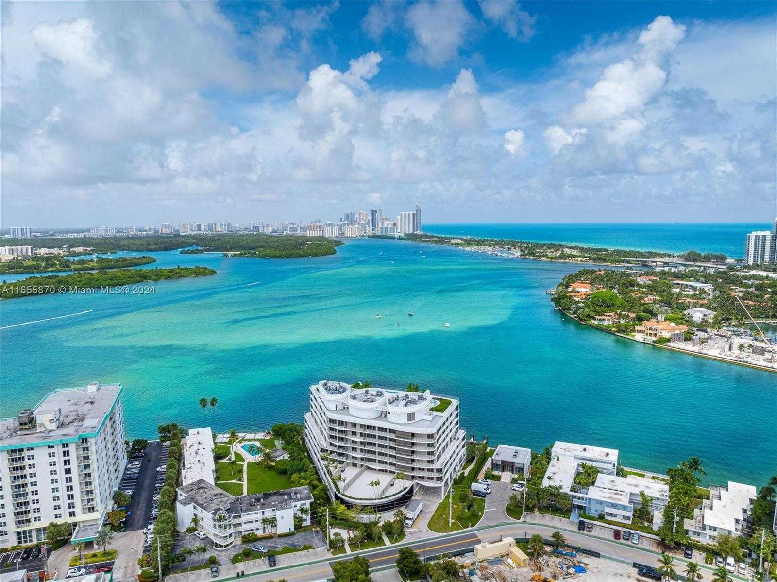 Small Image of 1135 103 ST #202, Bay Harbor Islands Number 43