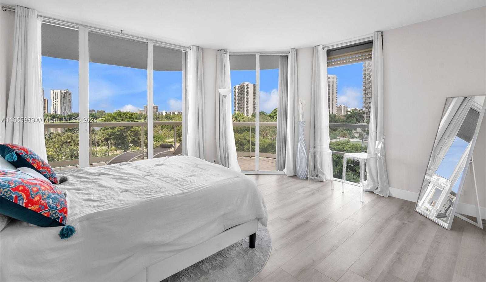 Small Image of 20191 EAST COUNTRY CLUB DR #601, Aventura Number 22