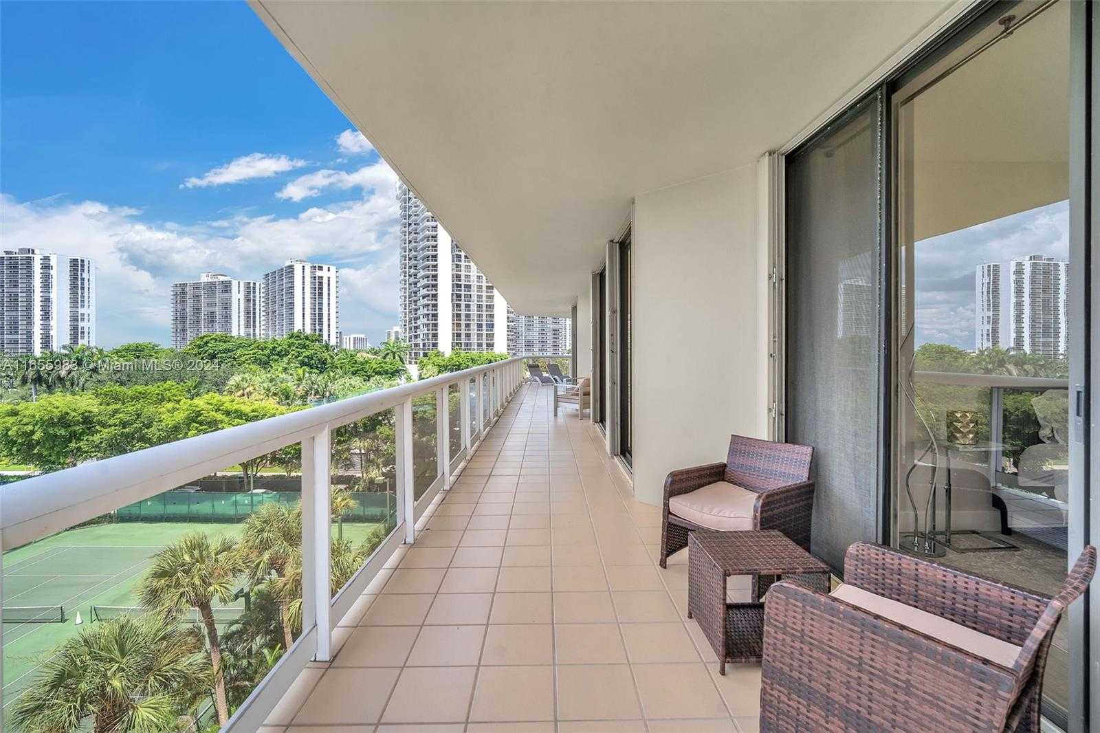 Small Image of 20191 EAST COUNTRY CLUB DR #601, Aventura Number 25